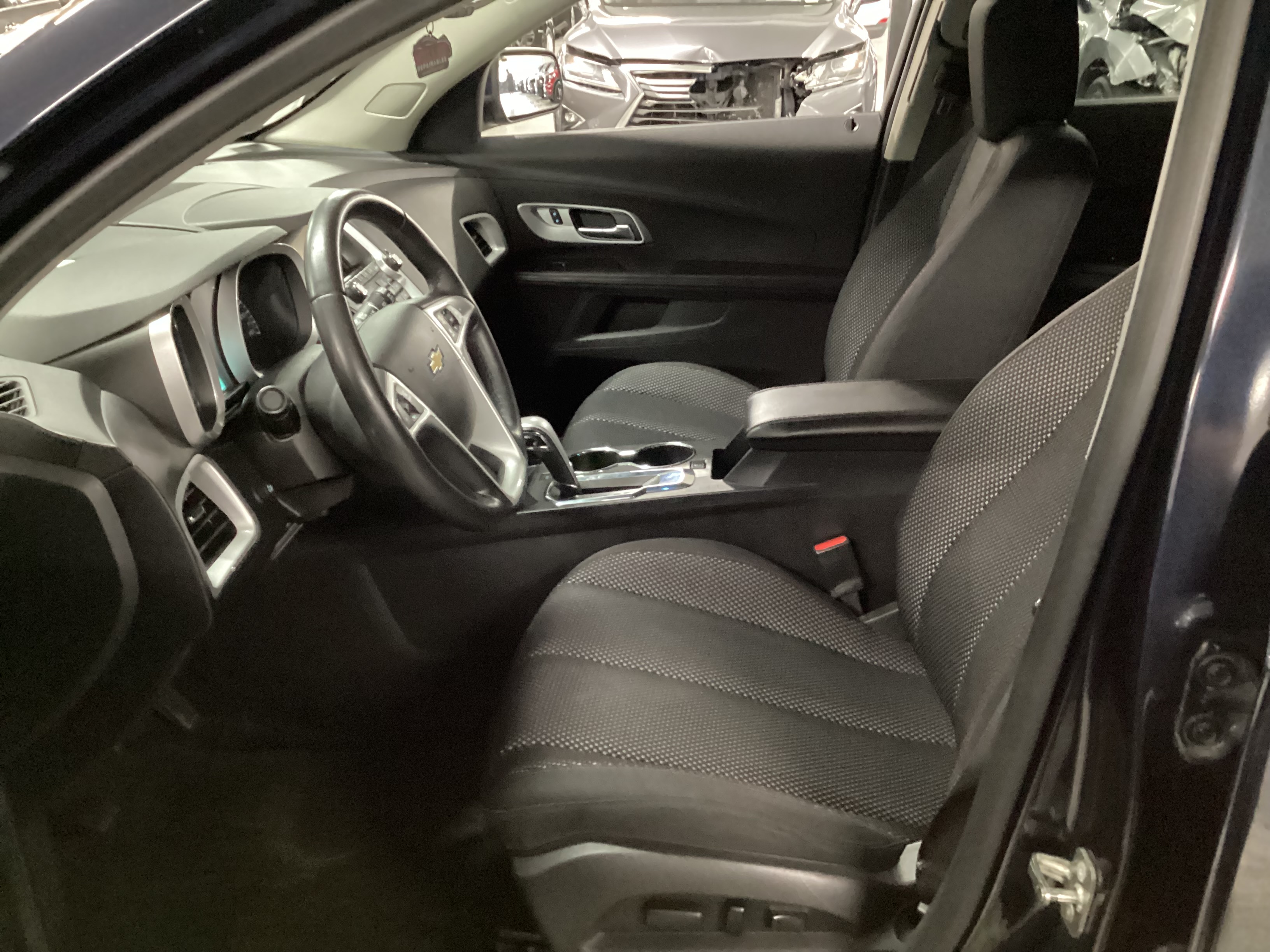2015 CHEVROLET Equinox LT - Image 10
