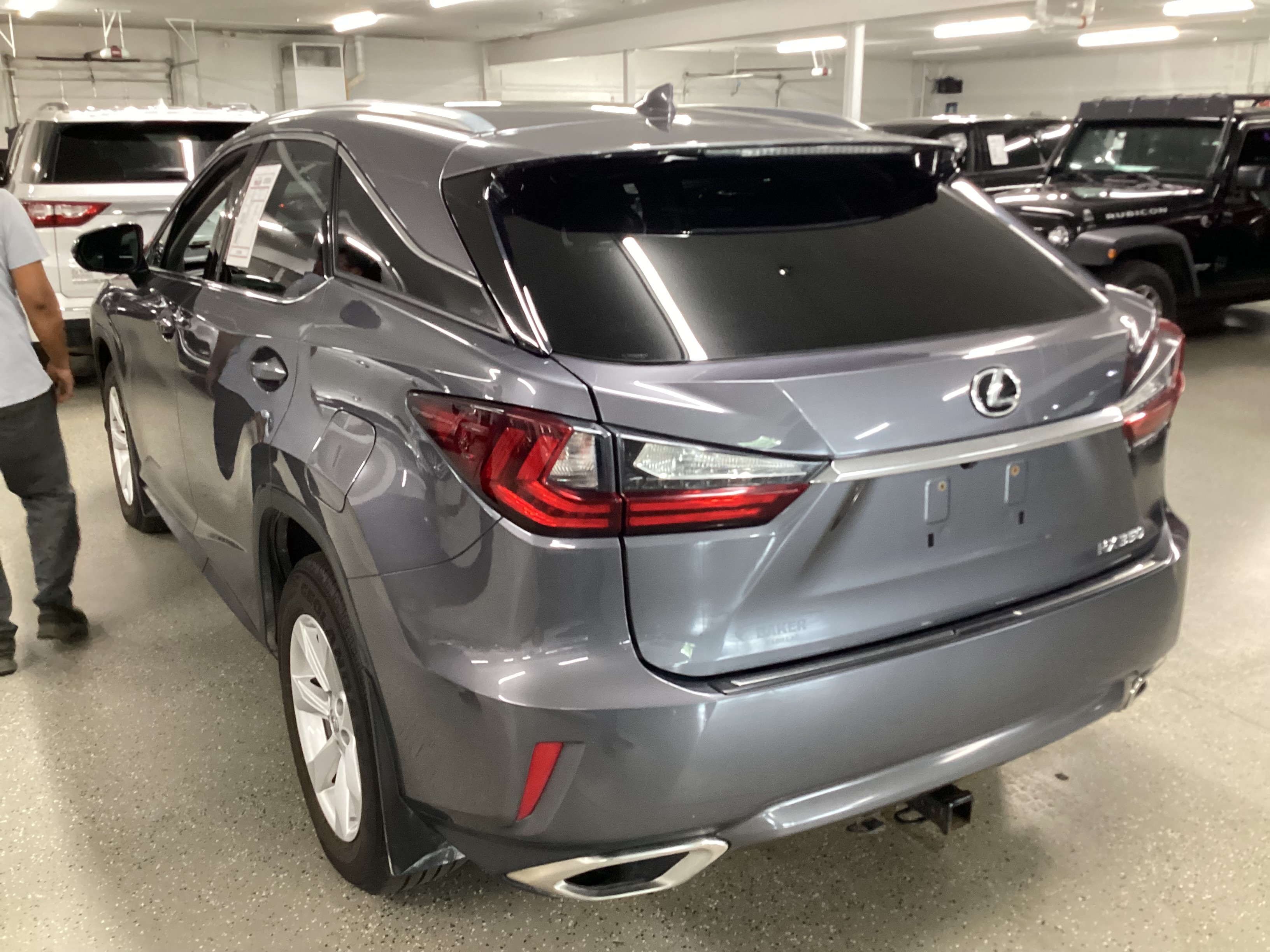 2017 LEXUS RX350 AWD - Image 2