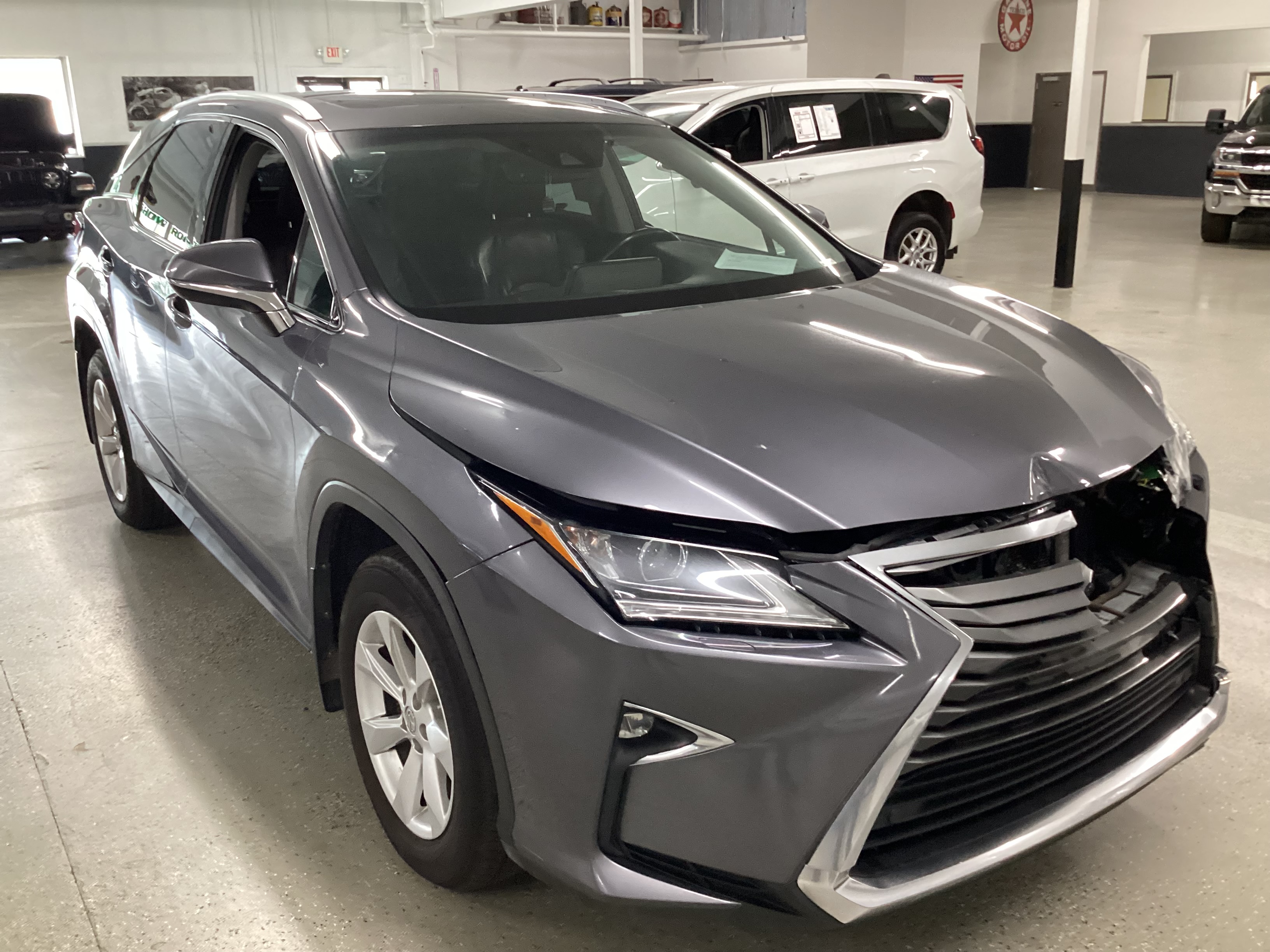2017 LEXUS RX350 AWD - Image 4