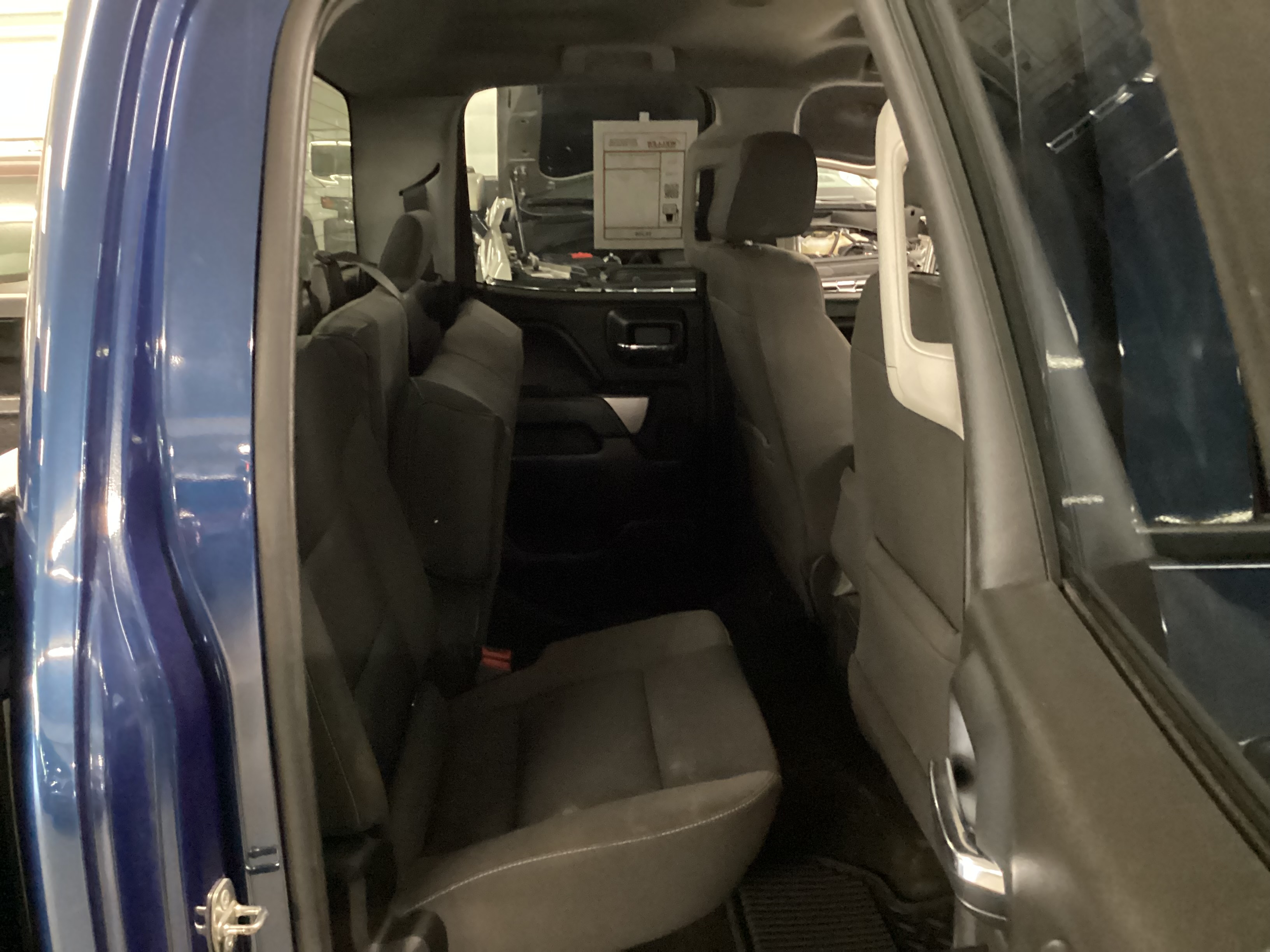 2018 CHEVROLET Silverado 4WD Double Cab LT - Image 11
