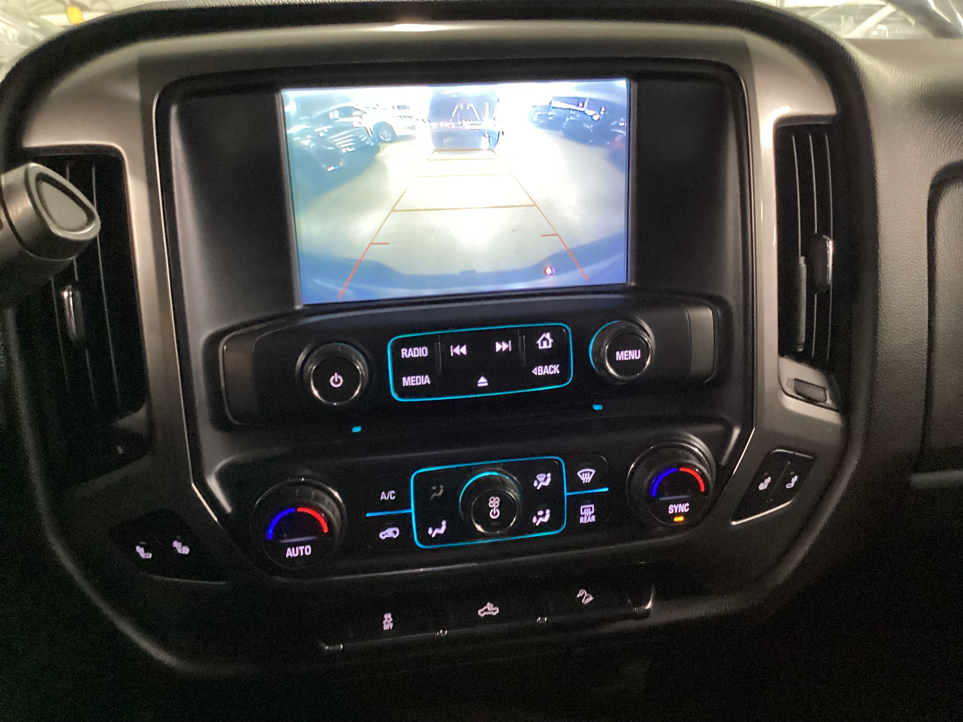 2018 CHEVROLET Silverado 4WD Double Cab LT - Image 14