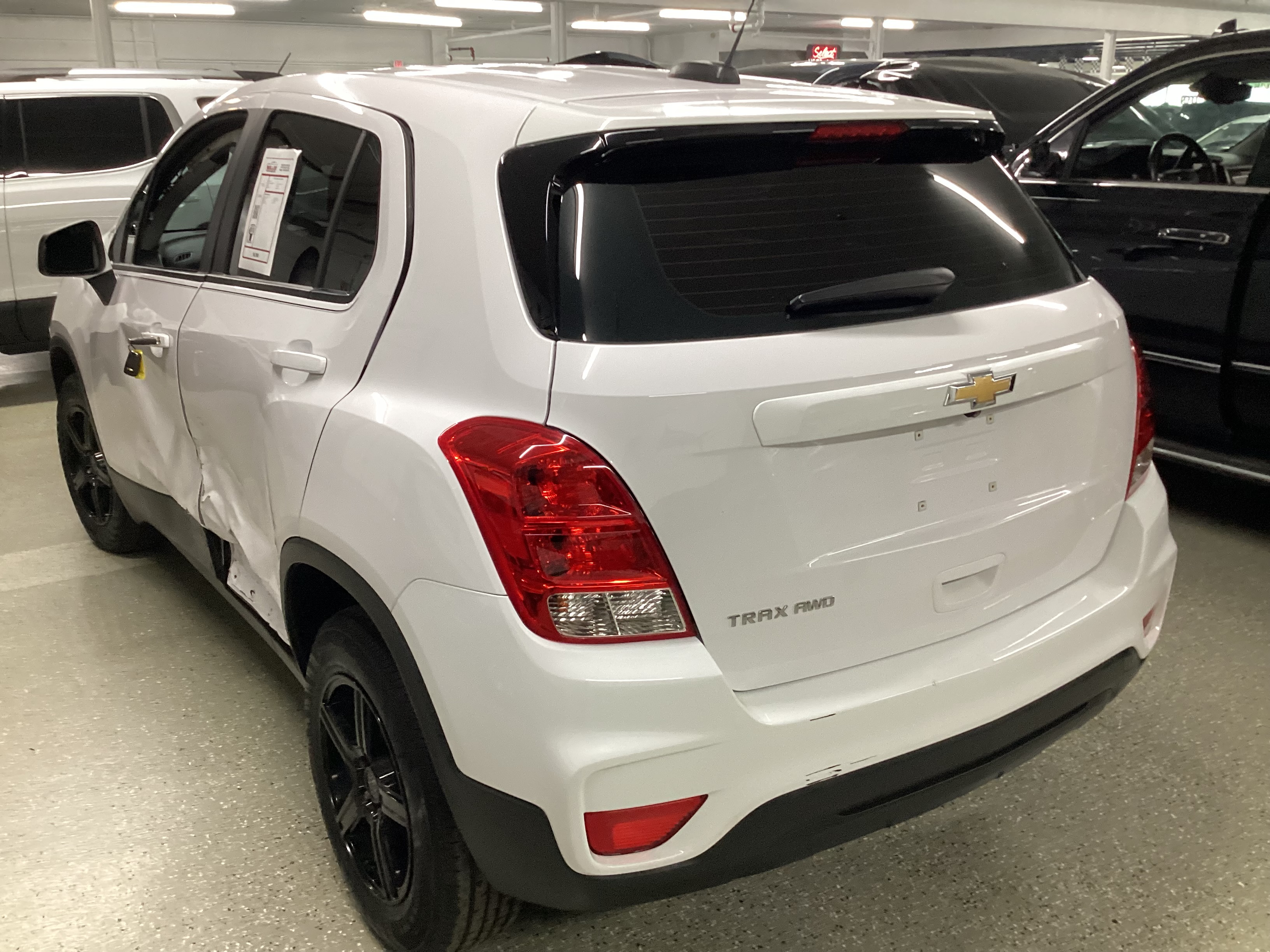 2018 CHEVROLET Trax LS AWD - Image 2