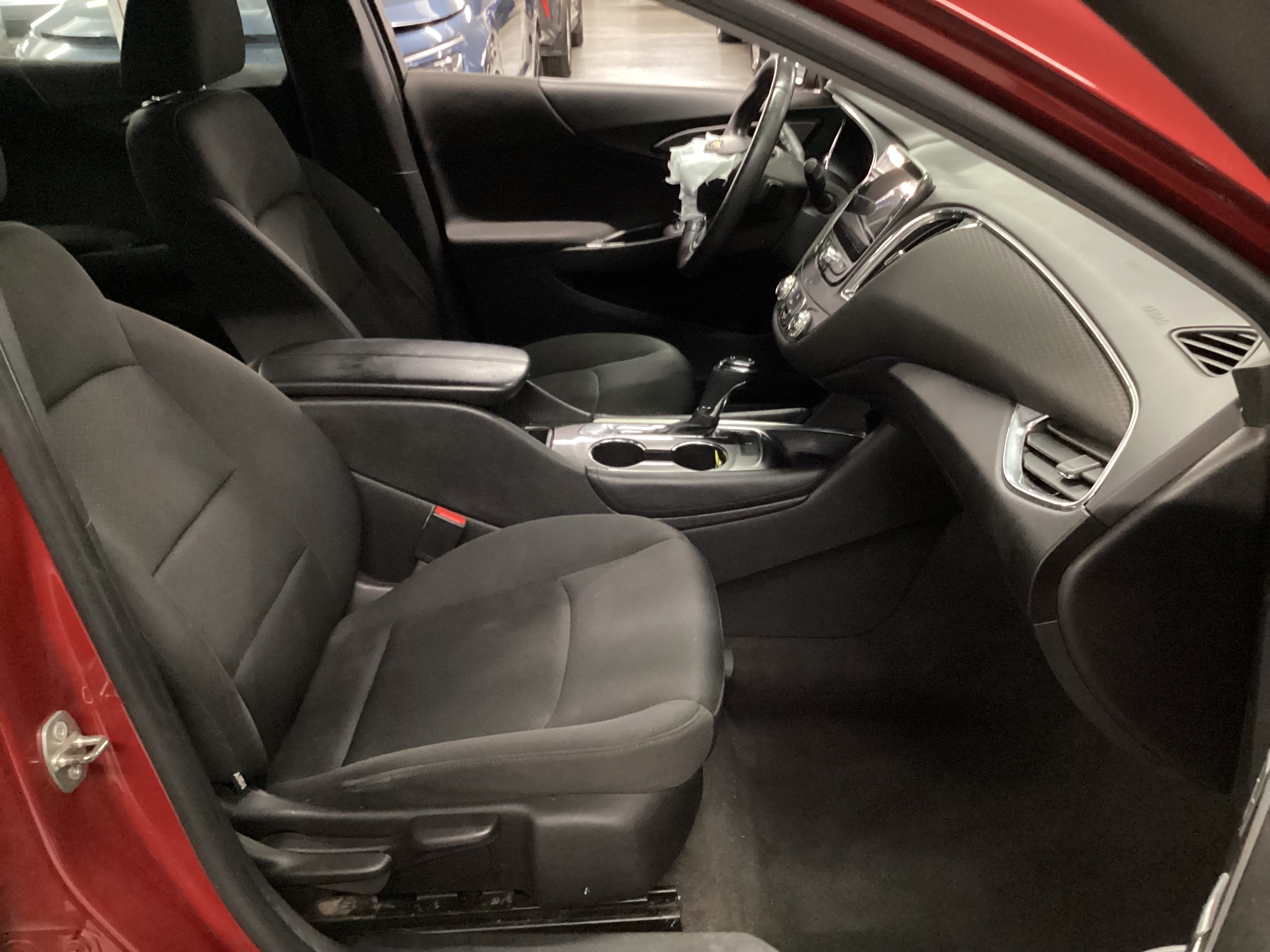 2016 CHEVROLET Malibu LT - Image 10