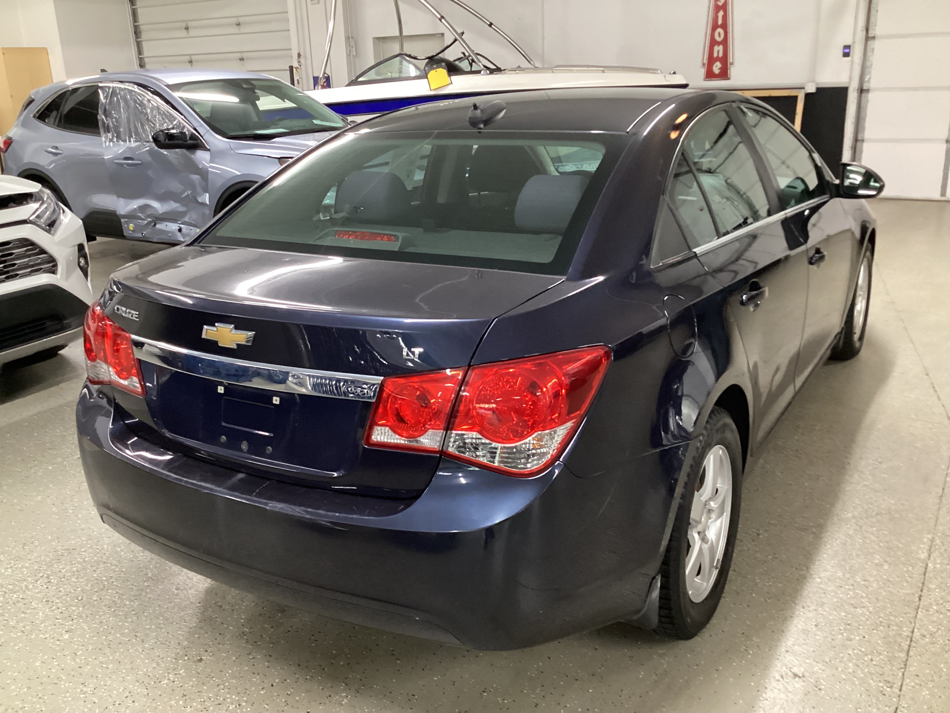 2015 CHEVROLET Cruze 1LT - Image 3