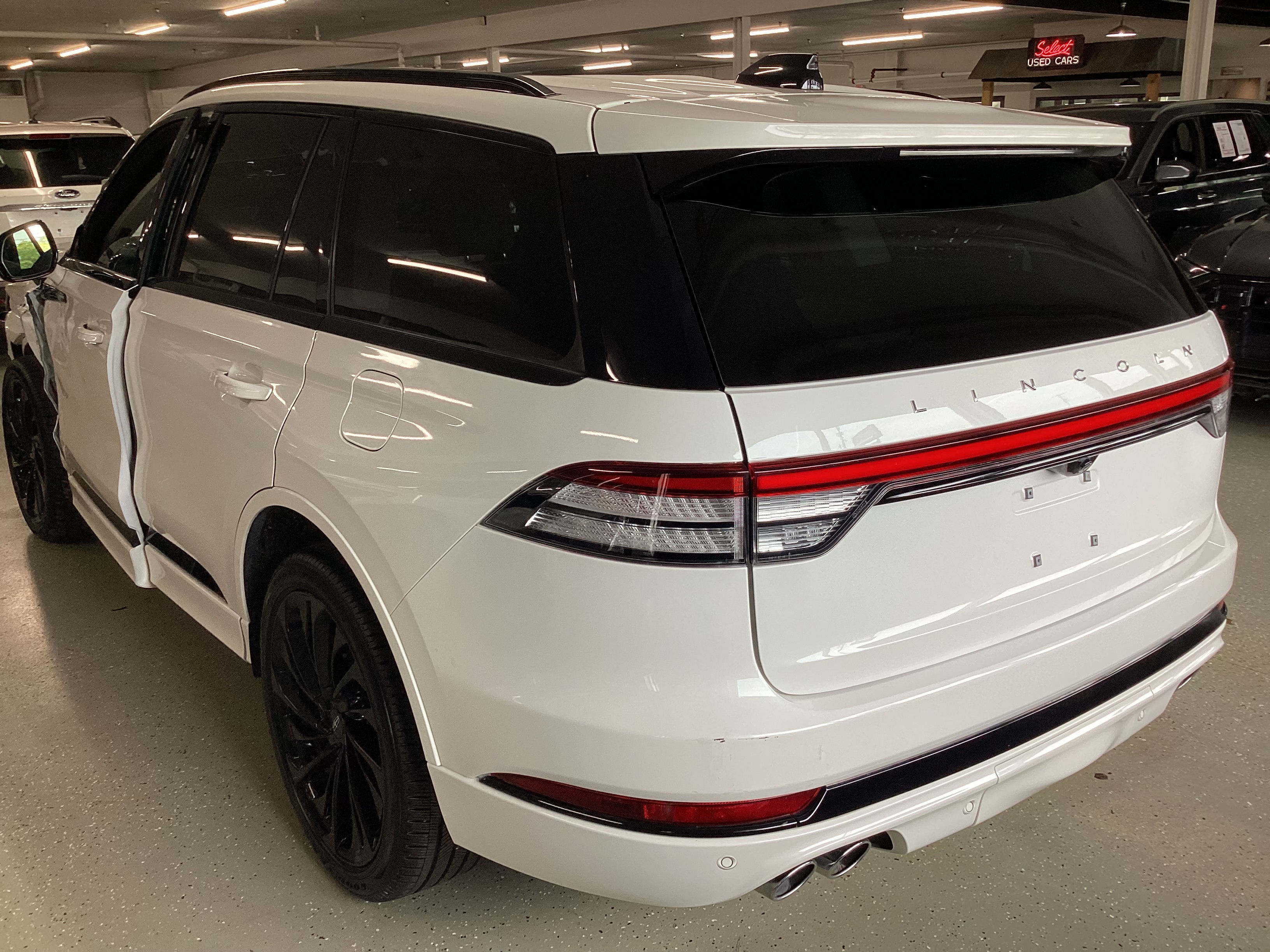 2025 LINCOLN Aviator Reserve I AWD - Image 2