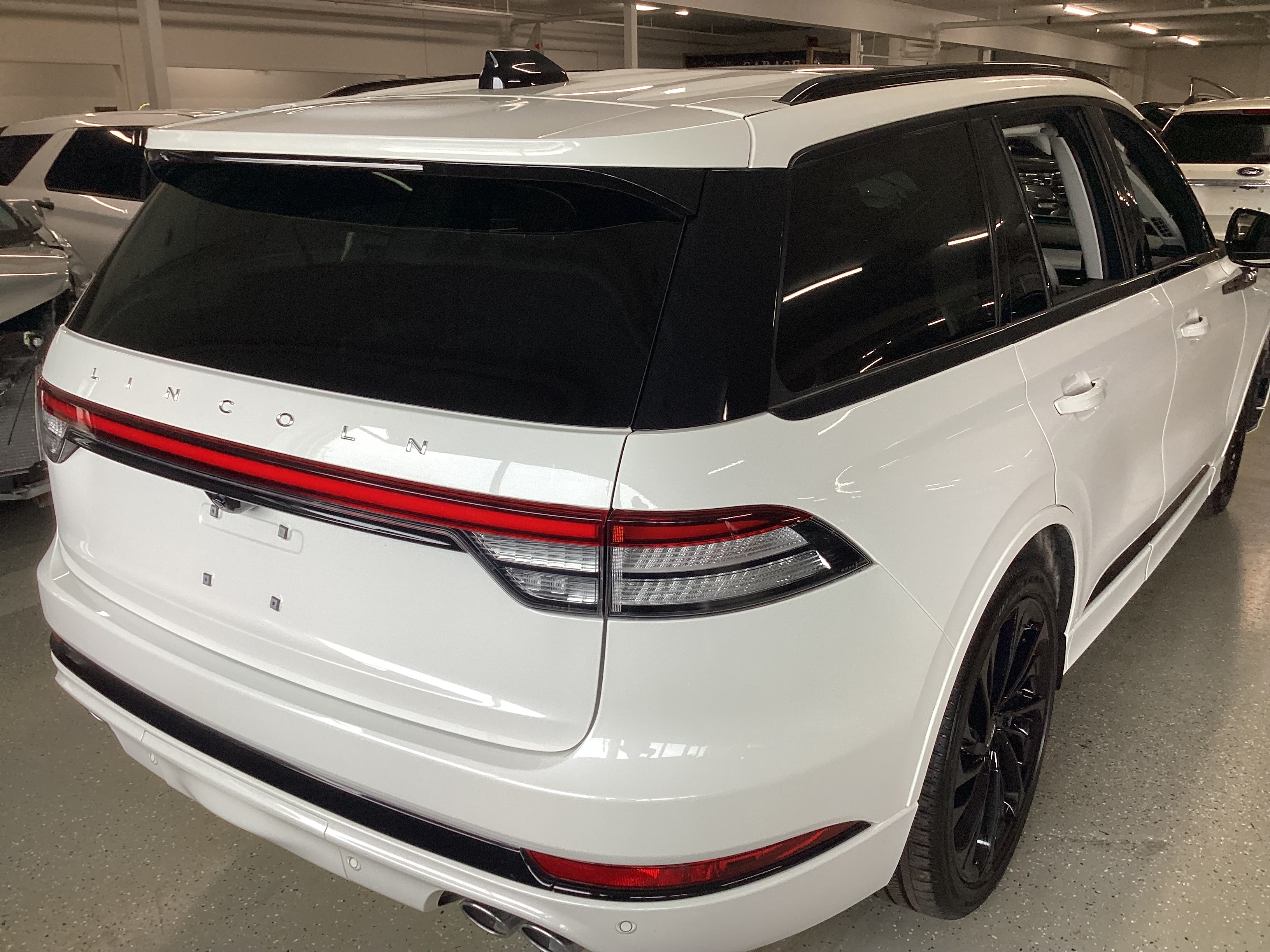2025 LINCOLN Aviator Reserve I AWD - Image 3