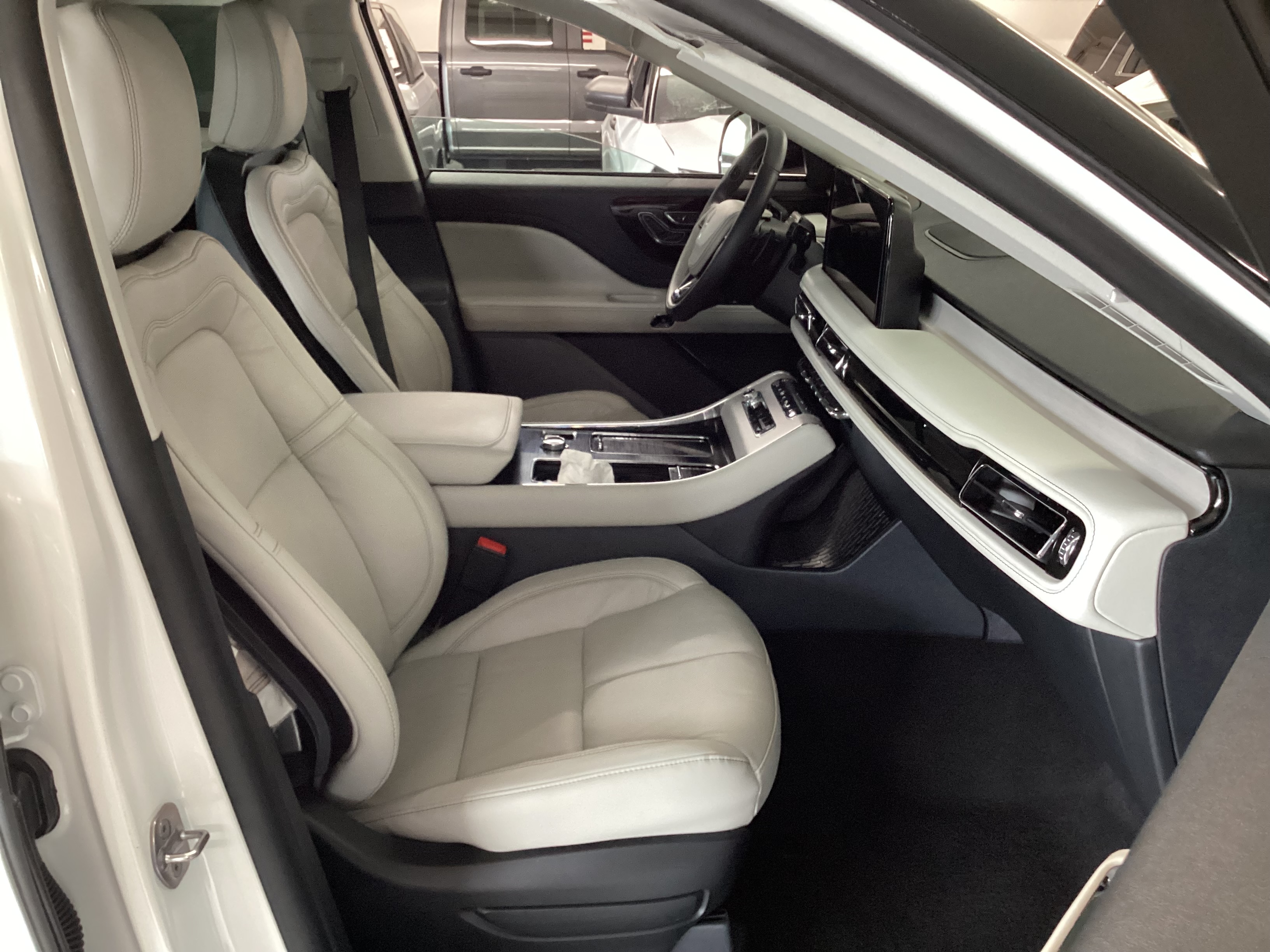 2025 LINCOLN Aviator Reserve I AWD - Image 13