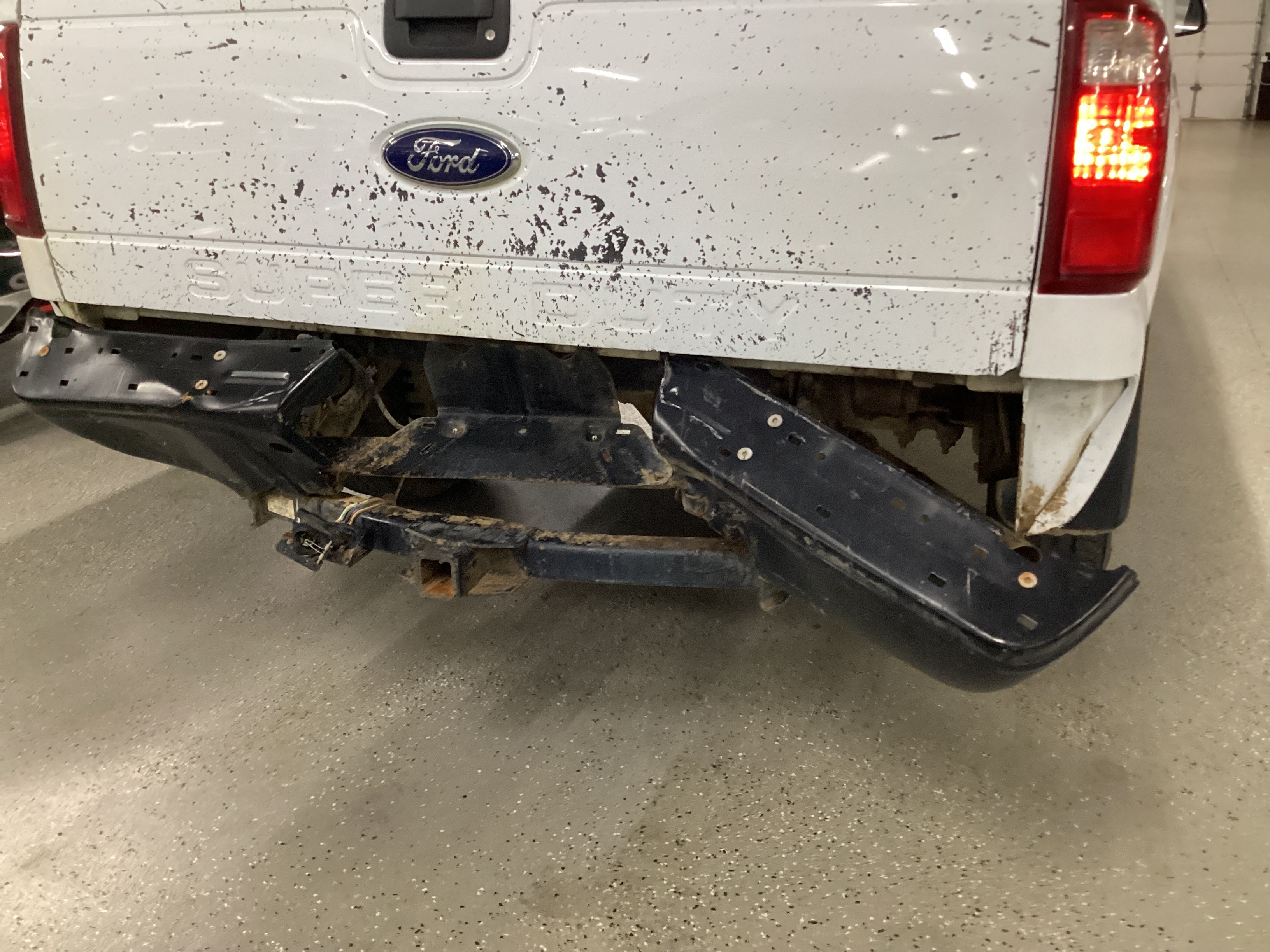2011 FORD F-250 Super Duty Crew Cab XL - Image 10