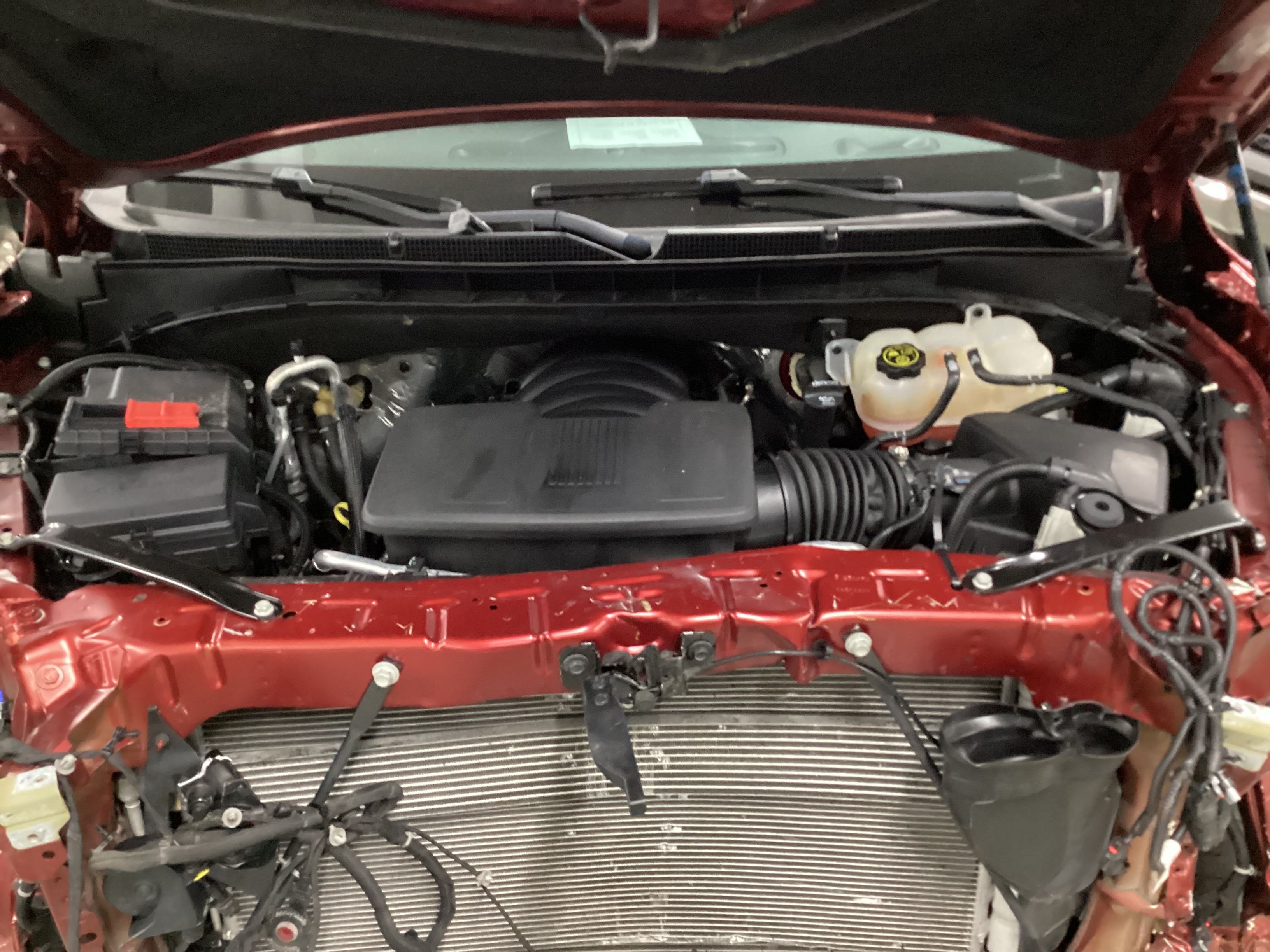2022 GMC Yukon SLT 4WD - Image 7
