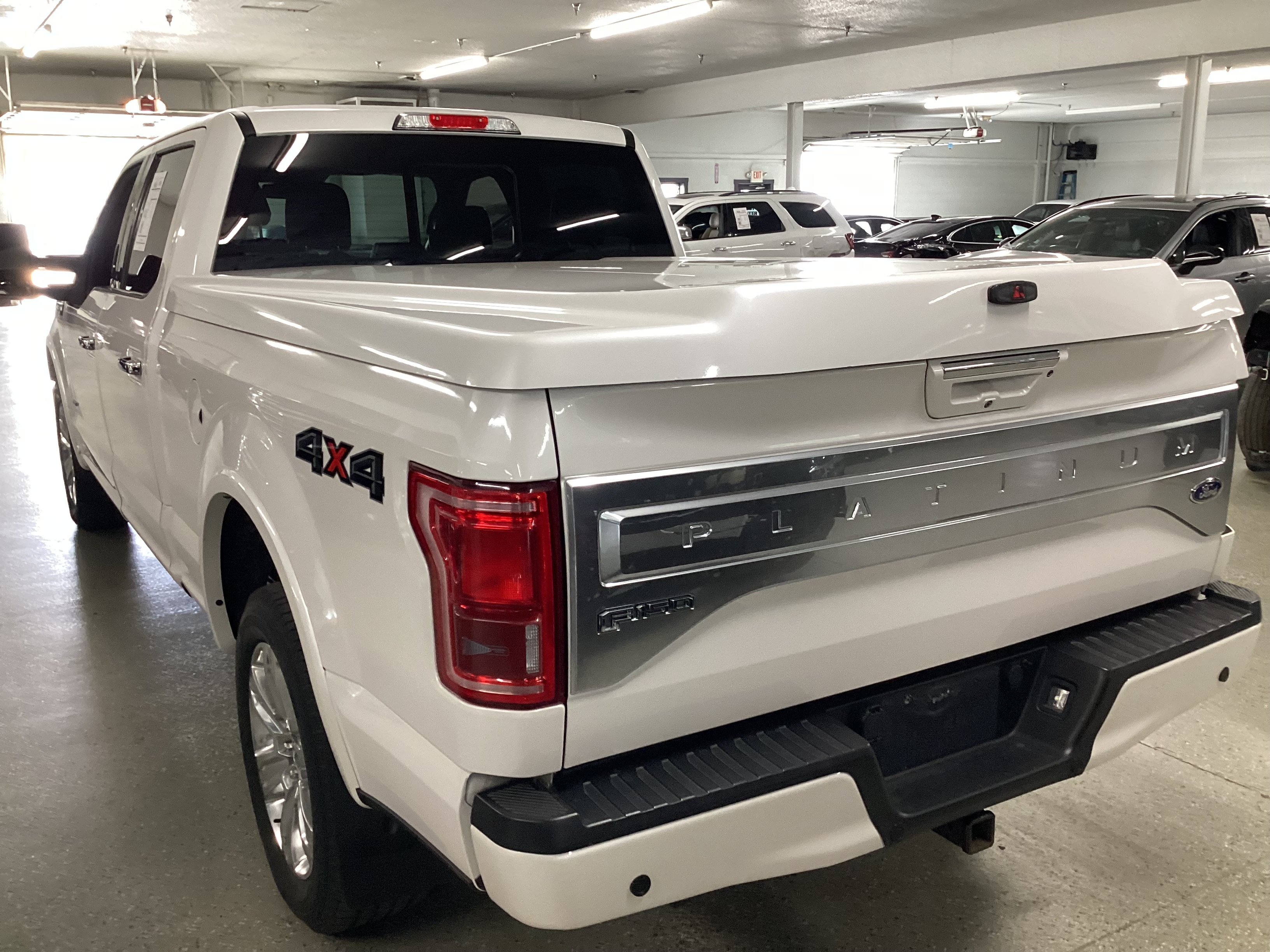 2016 FORD F-150 Platinum SuperCrew 4WD - Image 2