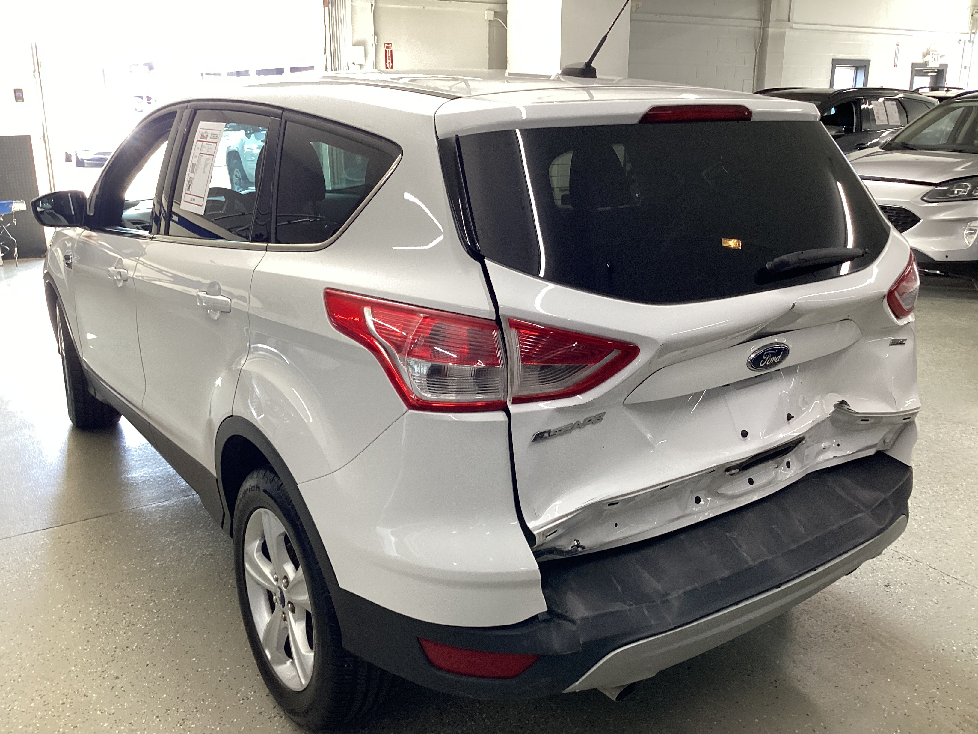 2015 FORD Escape SE - Image 2