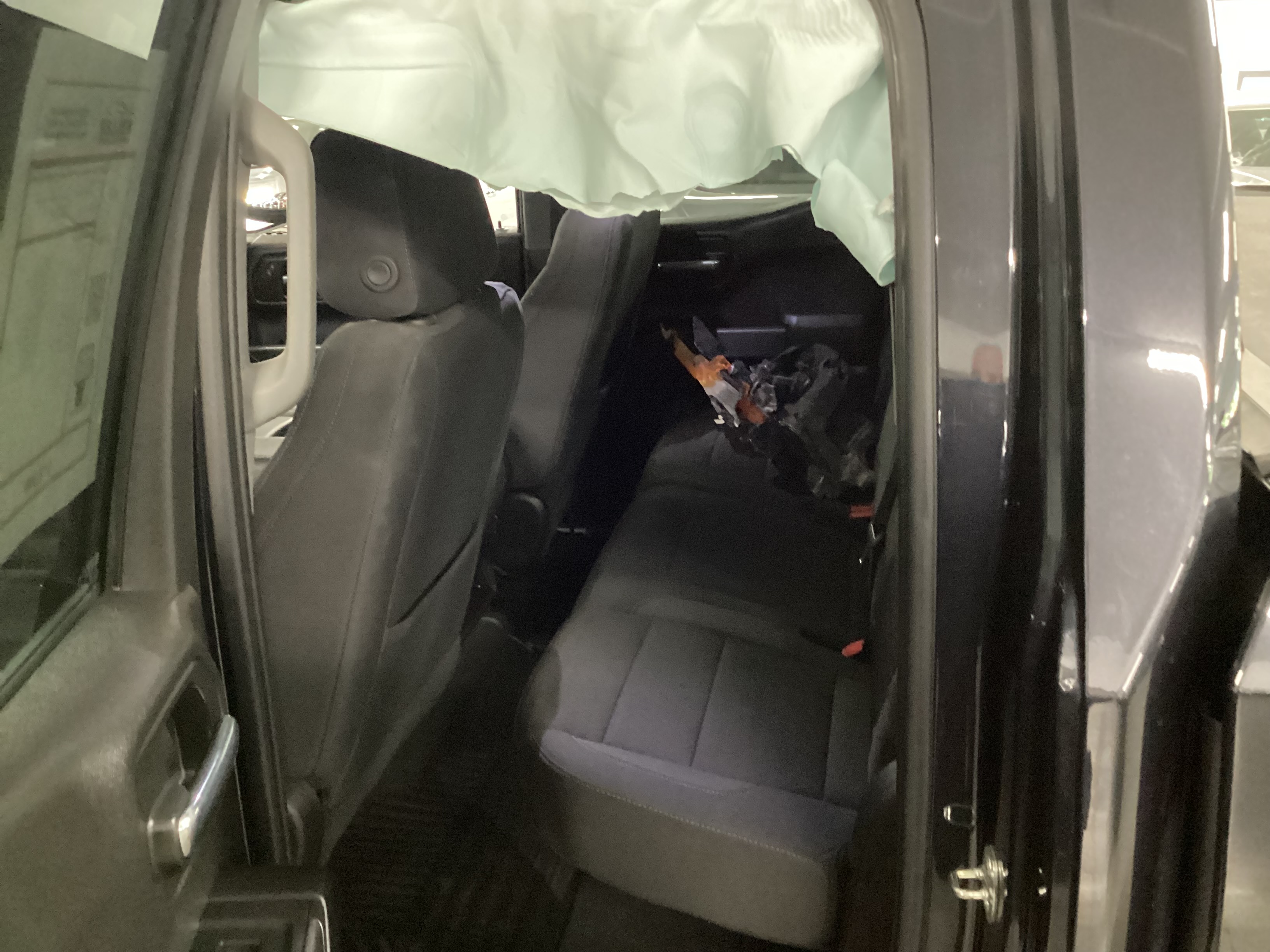 2023 CHEVROLET Silverado Custom 4WD Double Cab - Image 11