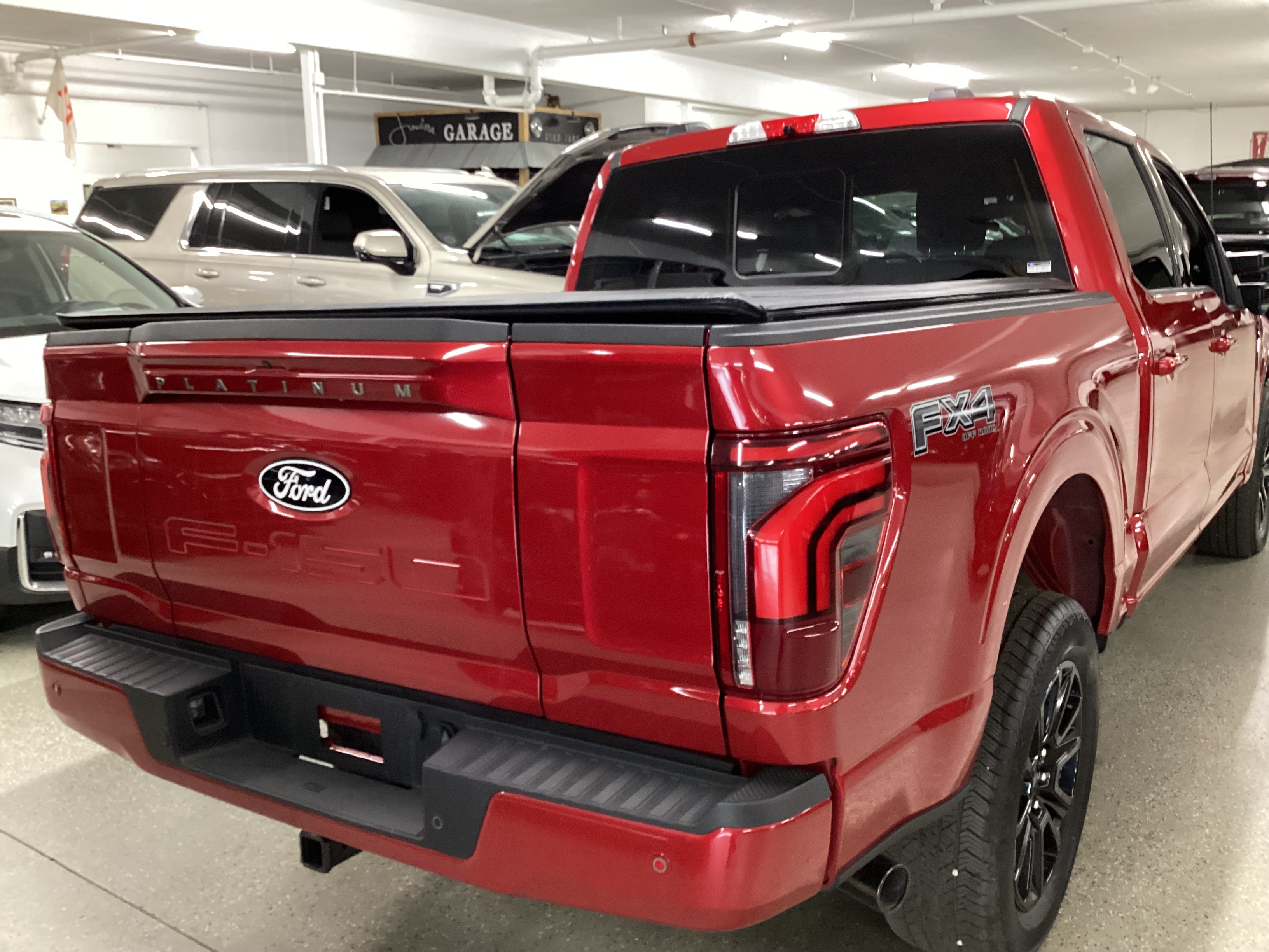 2025 FORD F-150 SuperCrew Platinum 4WD - Image 3
