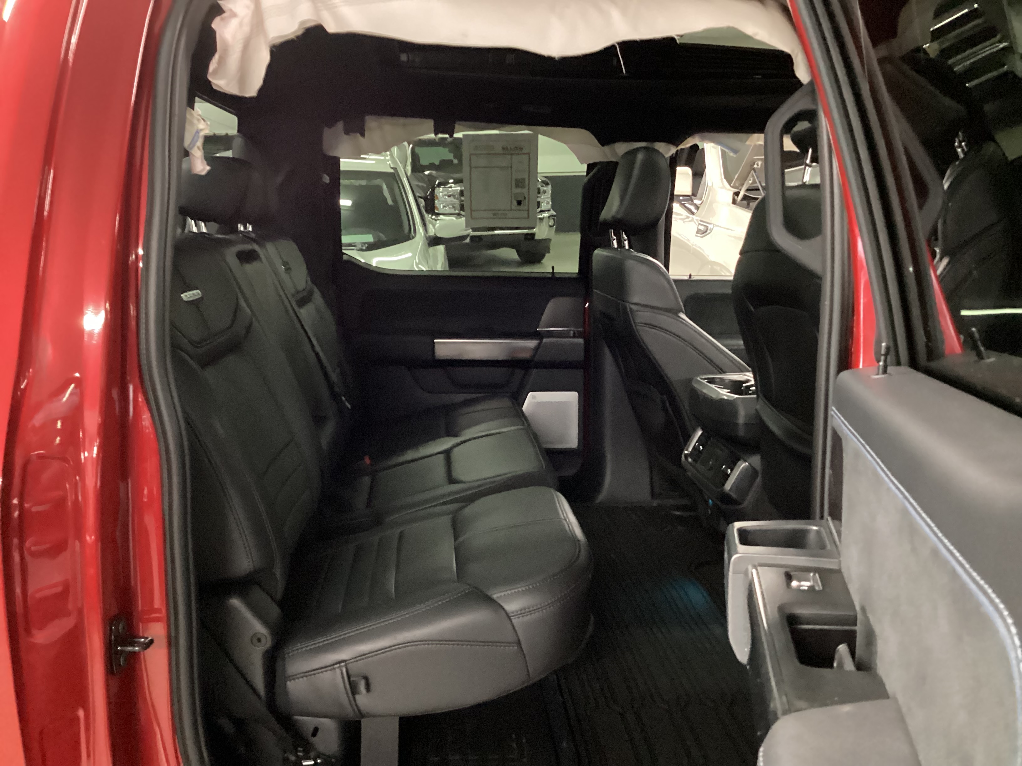 2025 FORD F-150 SuperCrew Platinum 4WD - Image 12