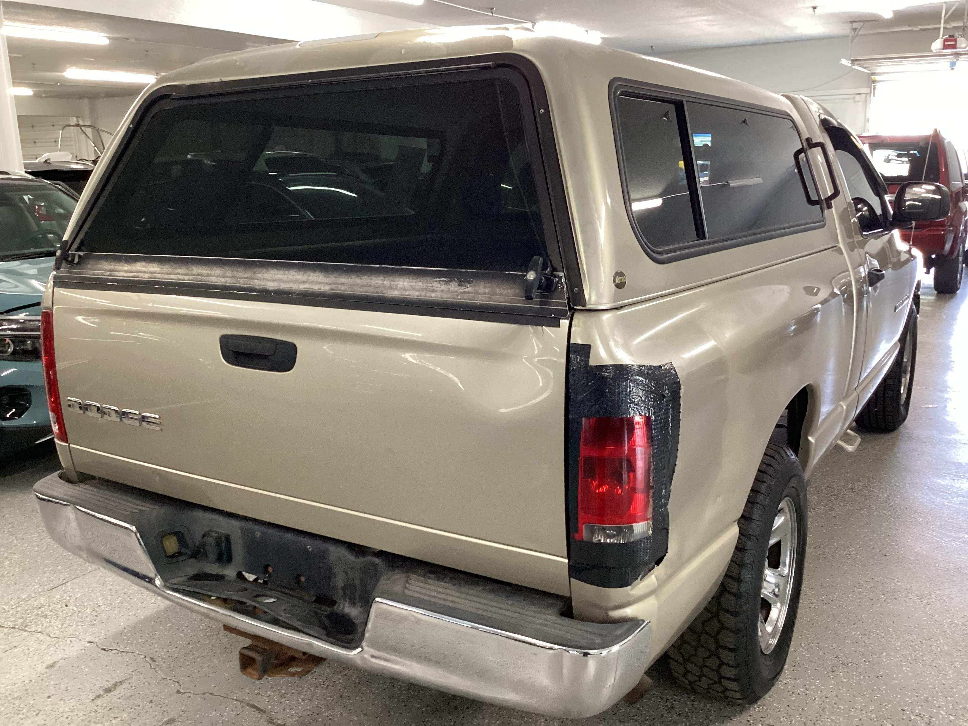 2003 DODGE Ram 1500 Regular Cab - Image 3