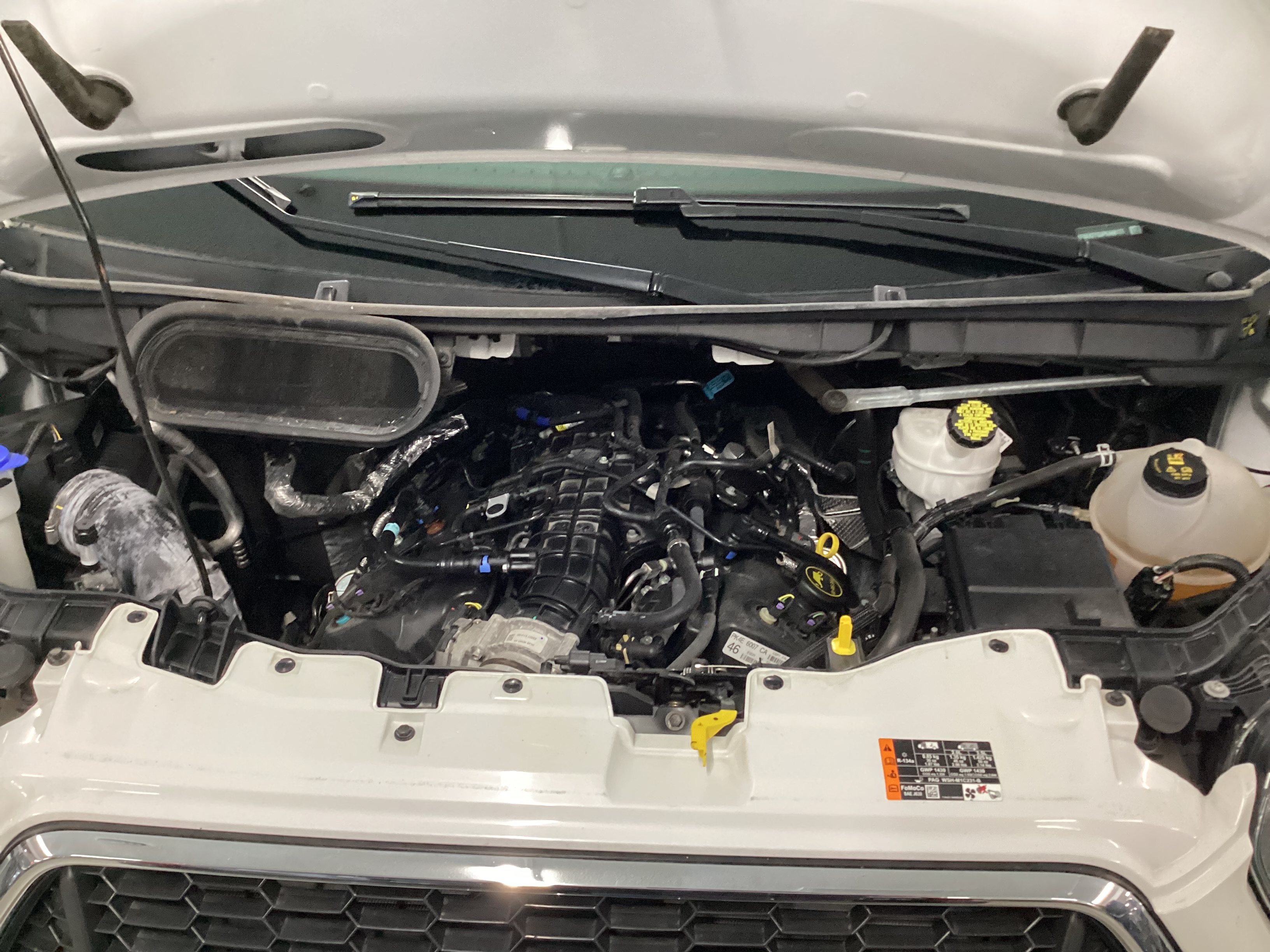 2023 FORD Transit 350 LR Passenger Van XLT - Image 11