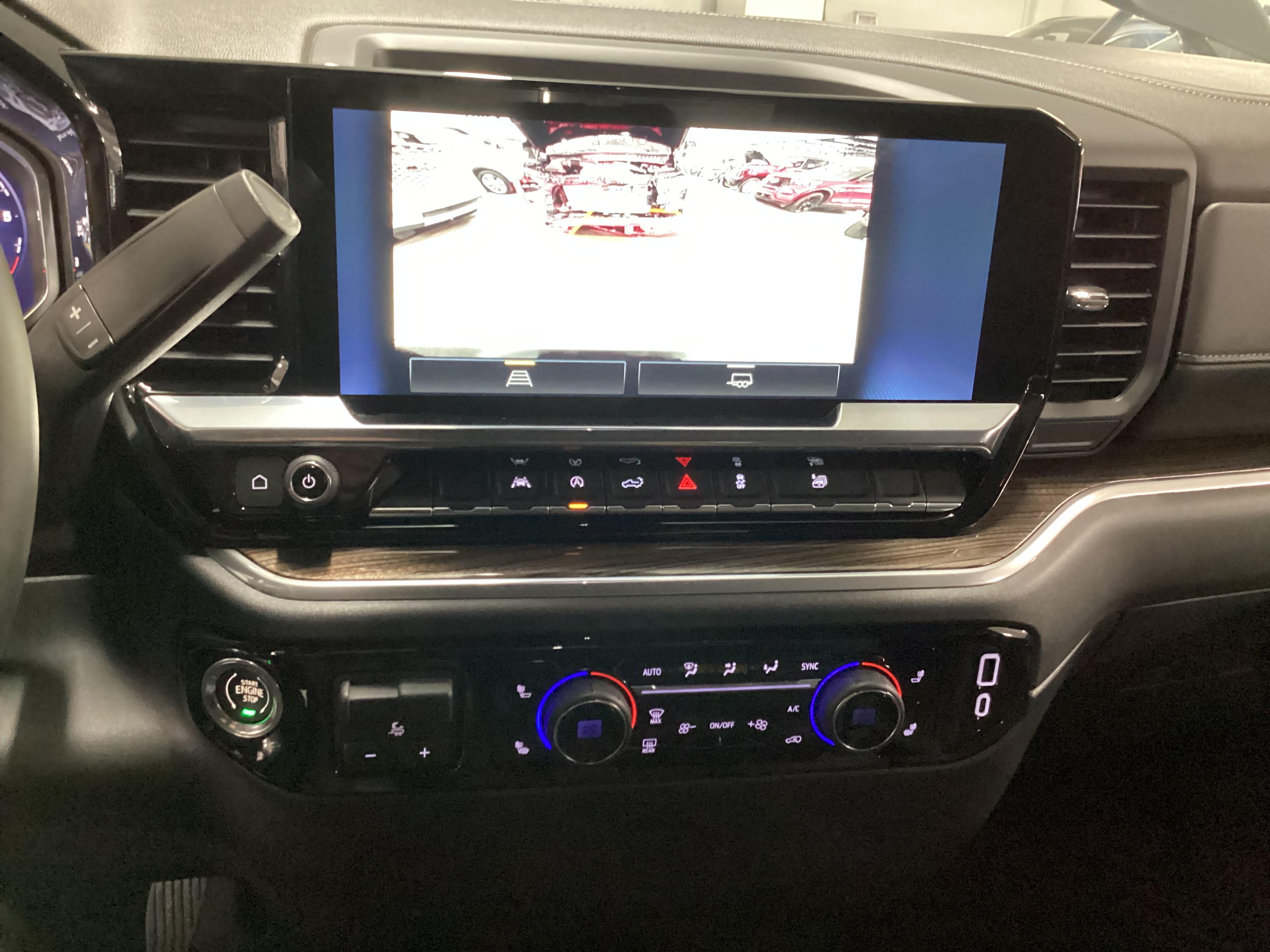 2026 CHEVROLET Silverado 4x4 LT w/2FL Crew Cab - Image 15