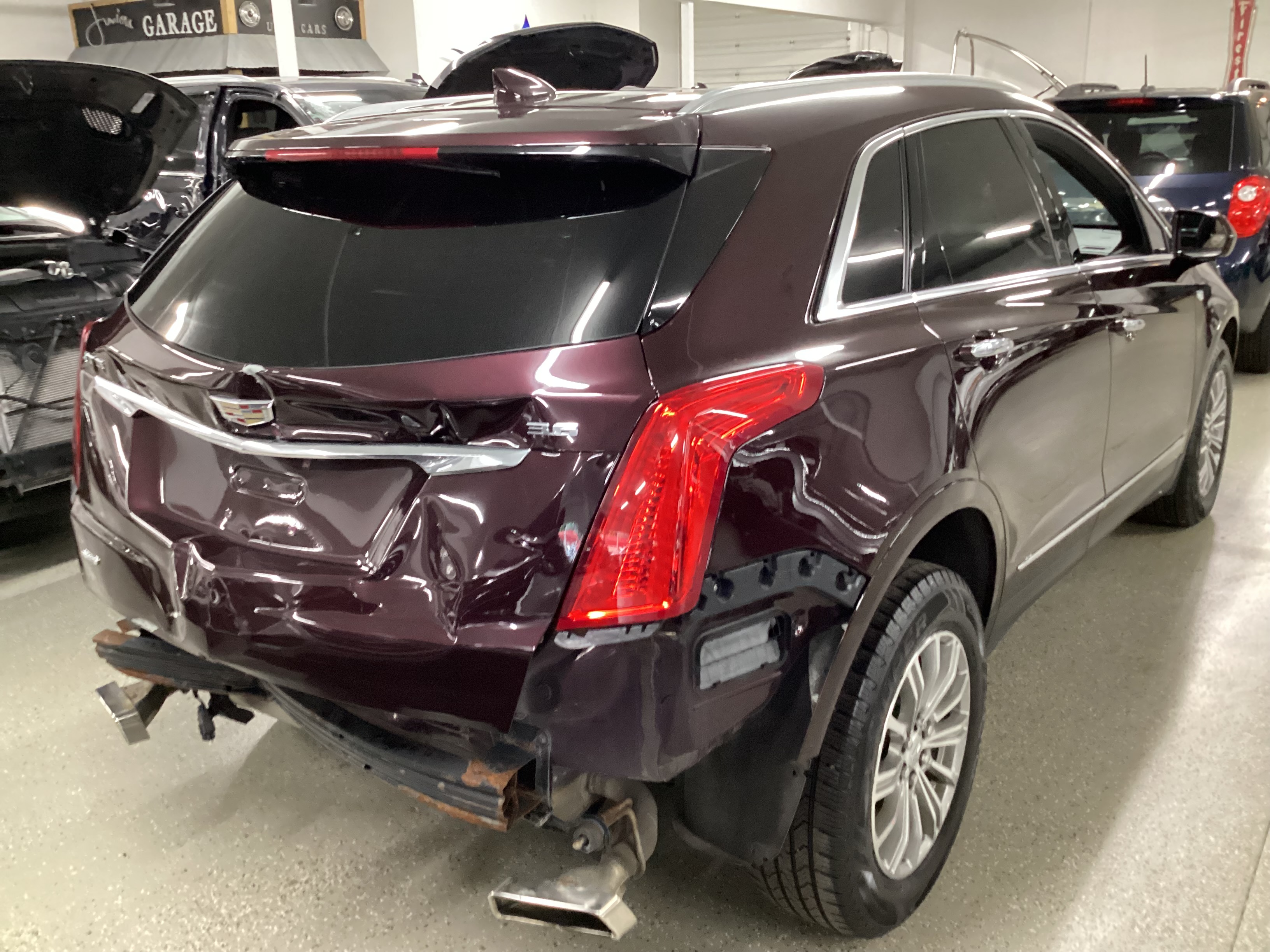 2017 CADILLAC XT5 Luxury AWD - Image 3