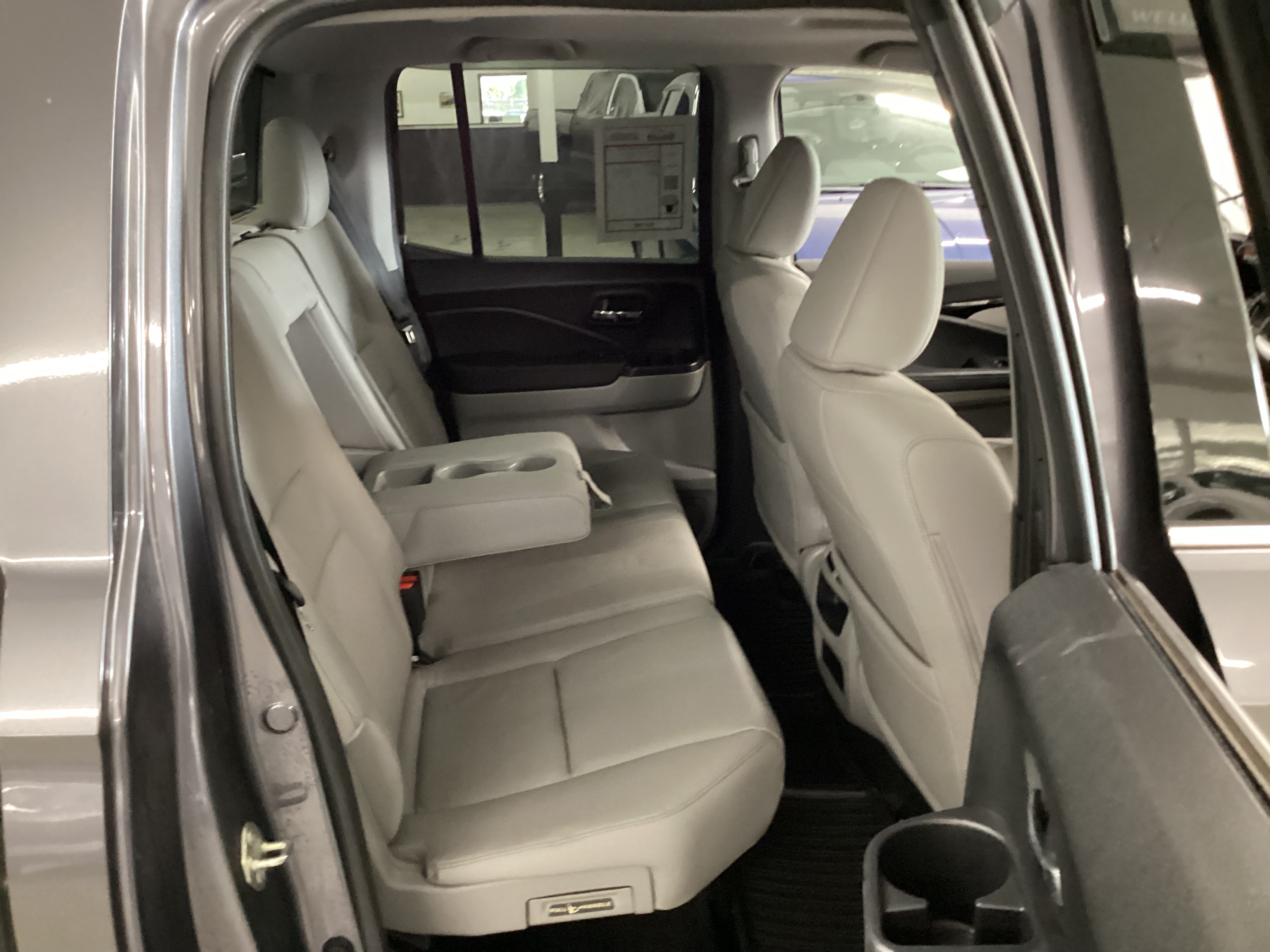 2020 HONDA Ridgeline RTL-E AWD - Image 12