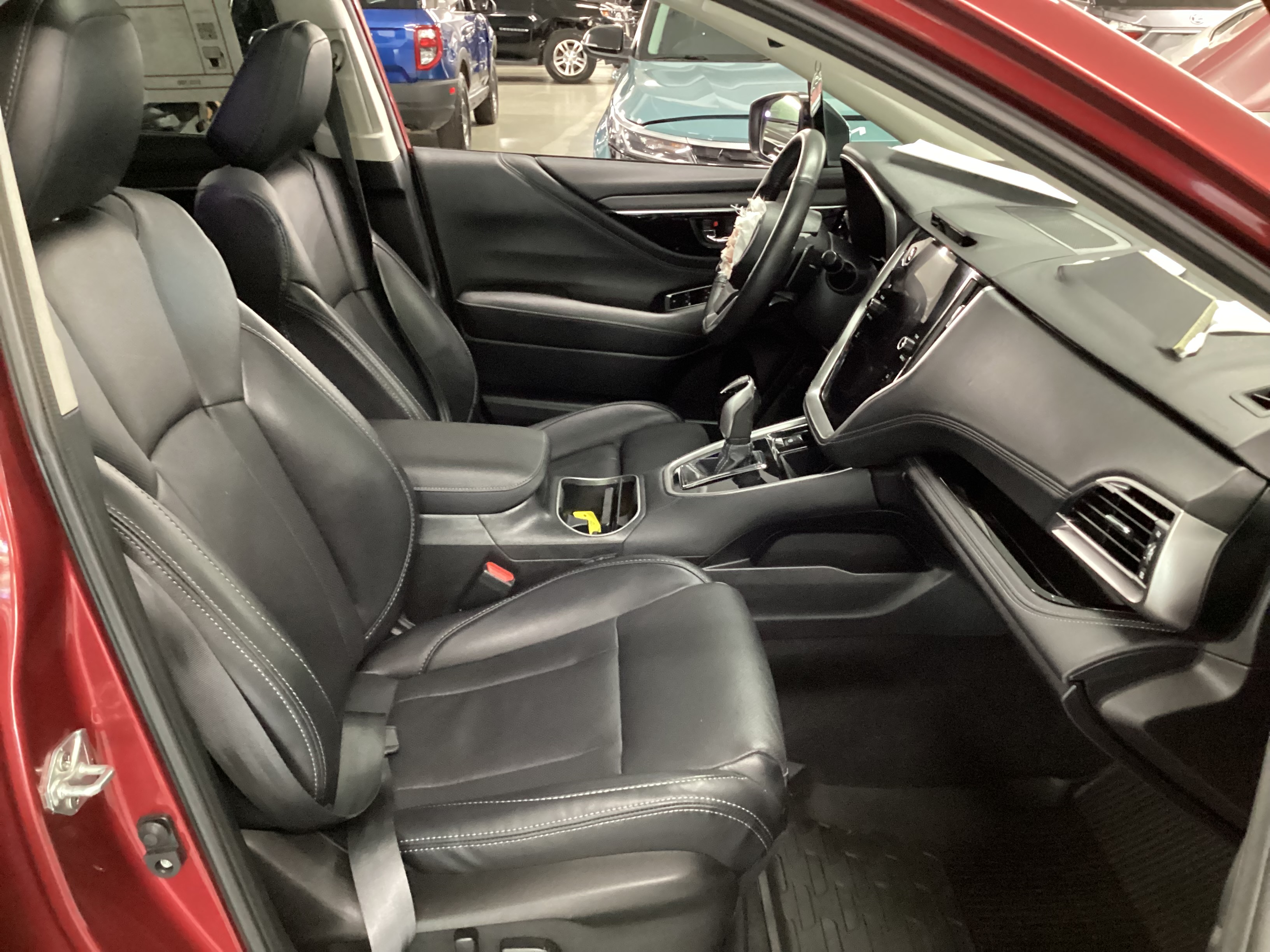 2025 SUBARU Outback Limited AWD - Image 12