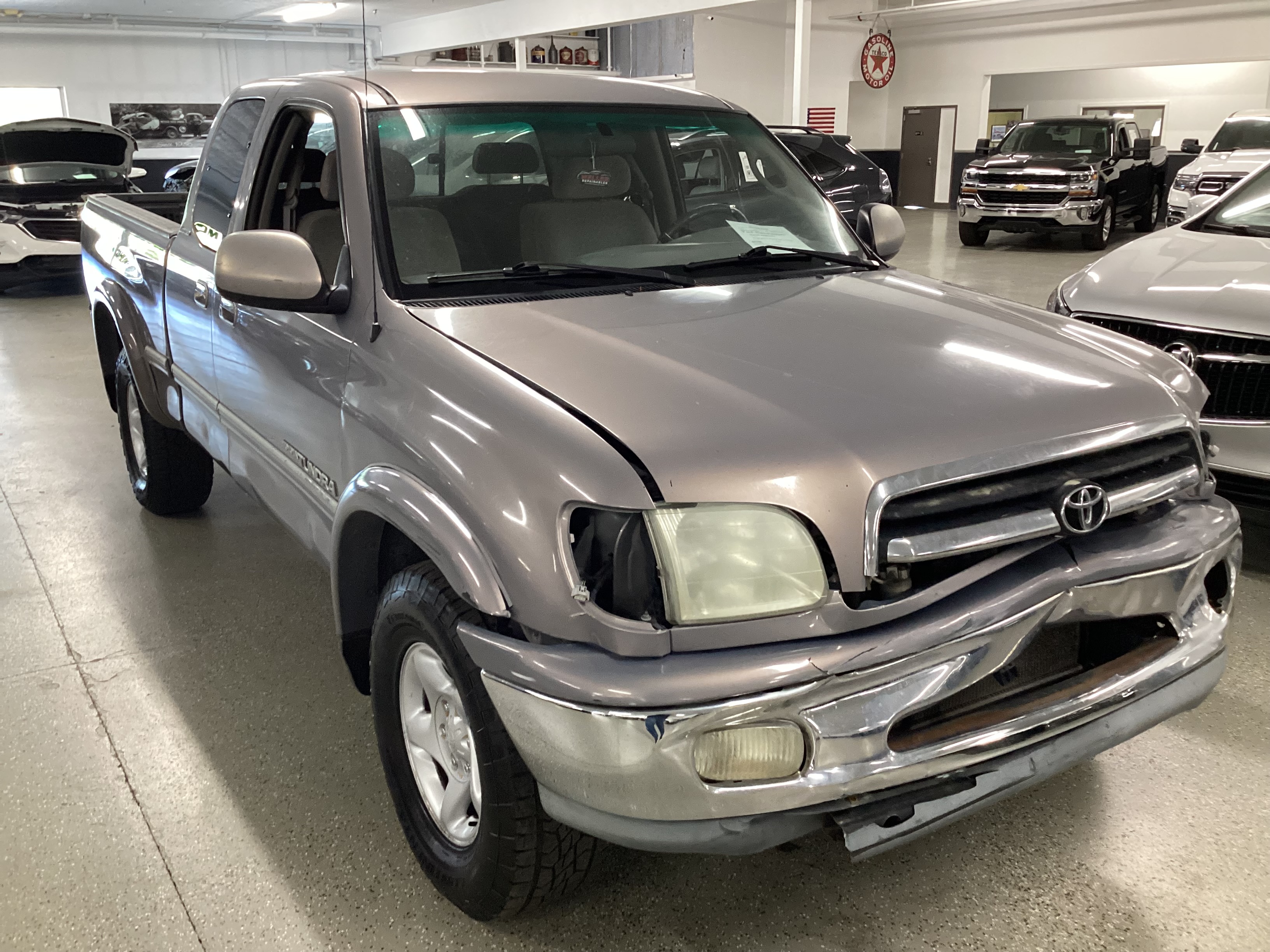 2001 TOYOTA Tundra Limited Access Cab 4WD - Image 4