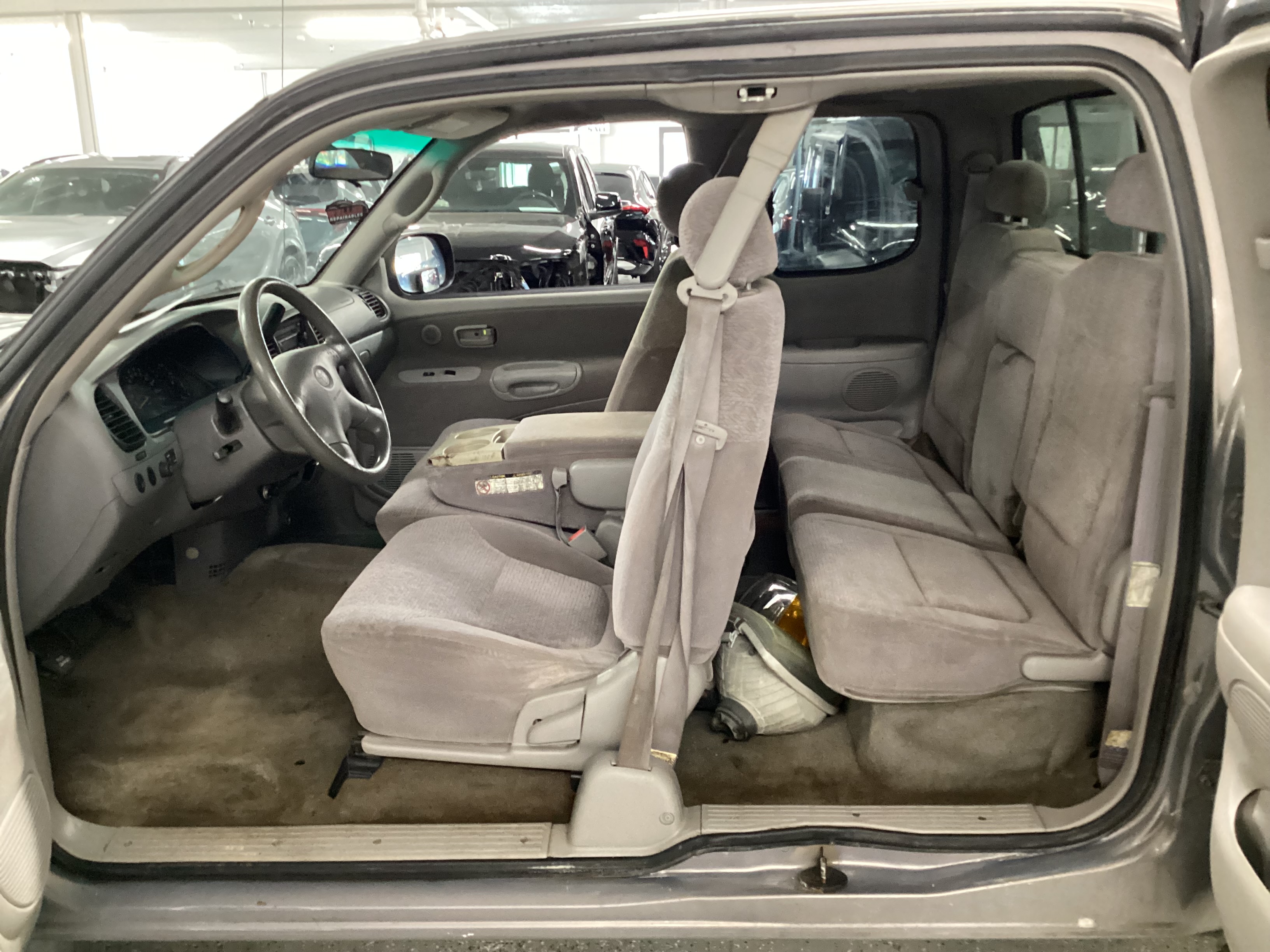 2001 TOYOTA Tundra Limited Access Cab 4WD - Image 6