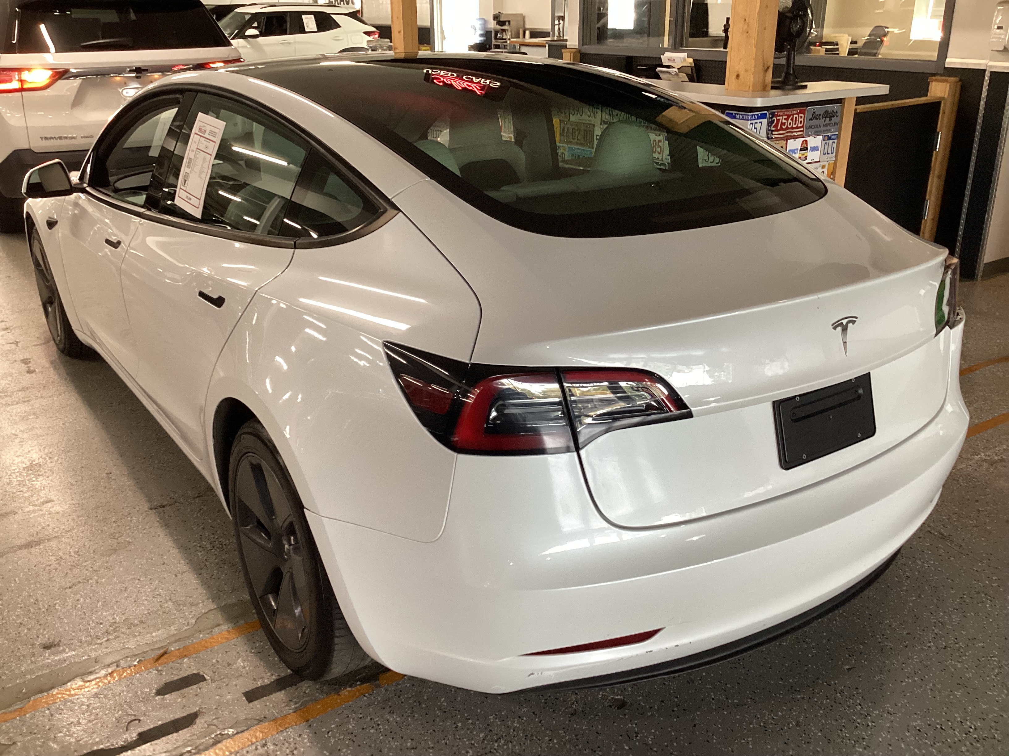 2023 TESLA Model 3 Base - Image 2