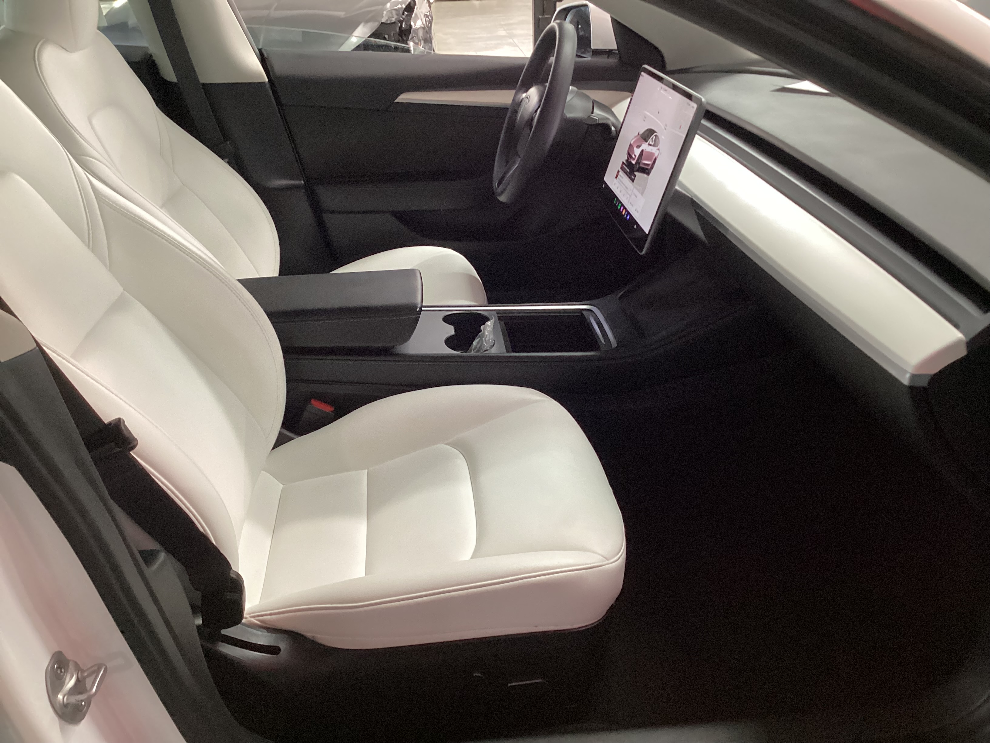 2023 TESLA Model 3 Base - Image 12