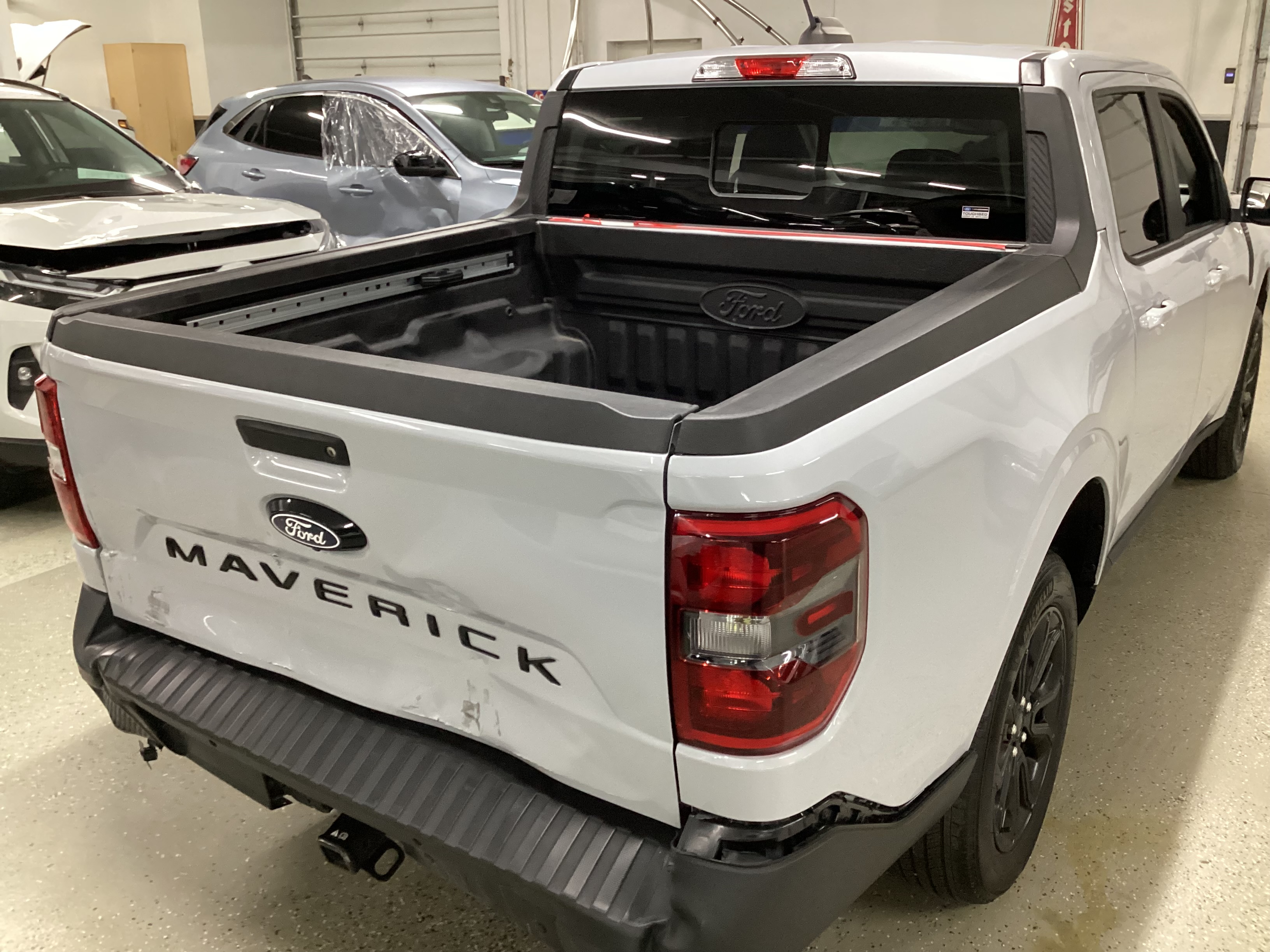 2025 FORD Maverick Lariat AWD - Image 3