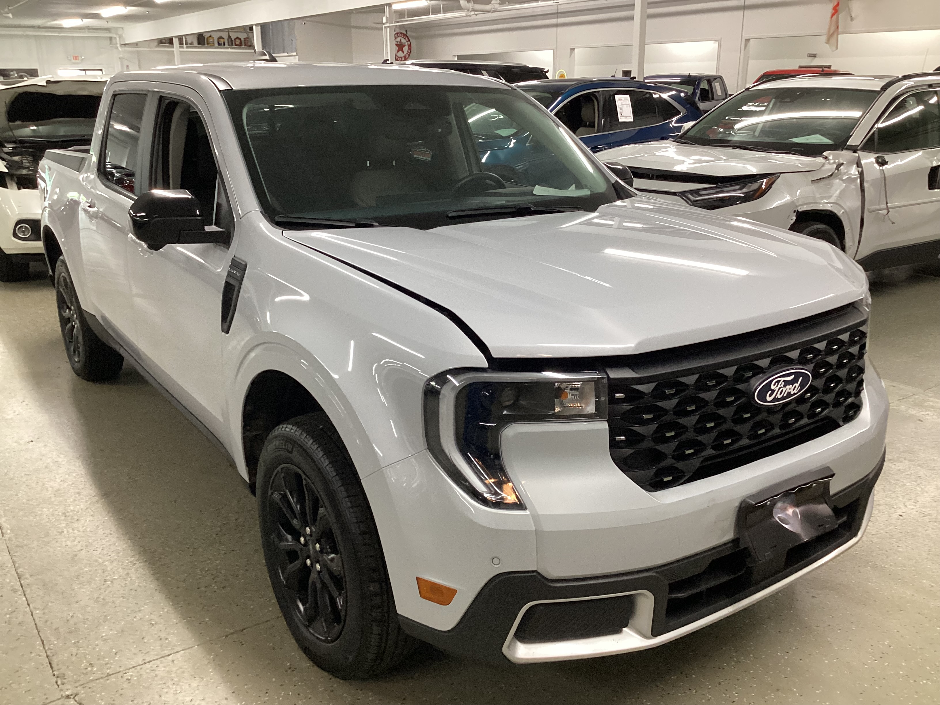 2025 FORD Maverick Lariat AWD - Image 4