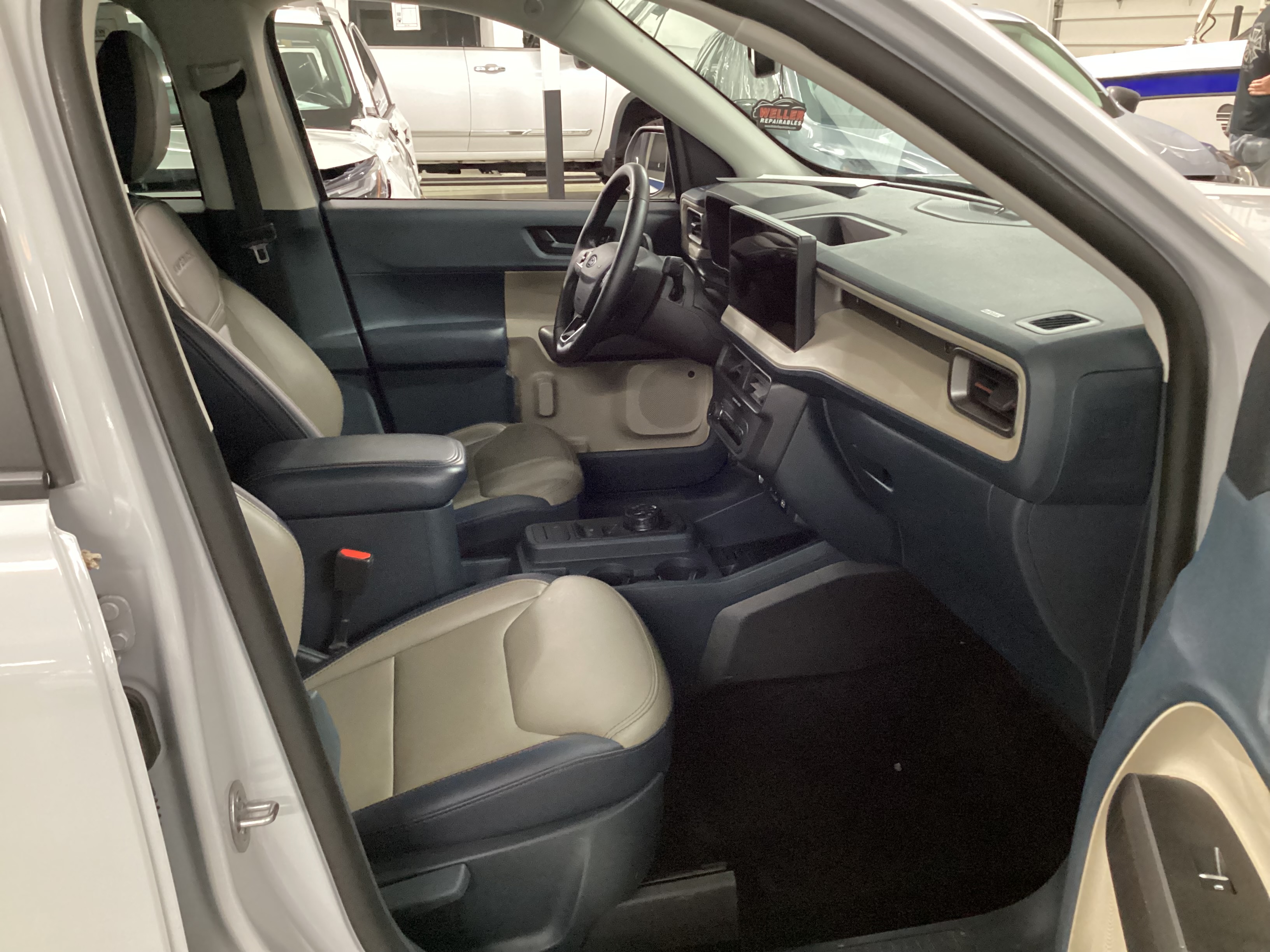 2025 FORD Maverick Lariat AWD - Image 14