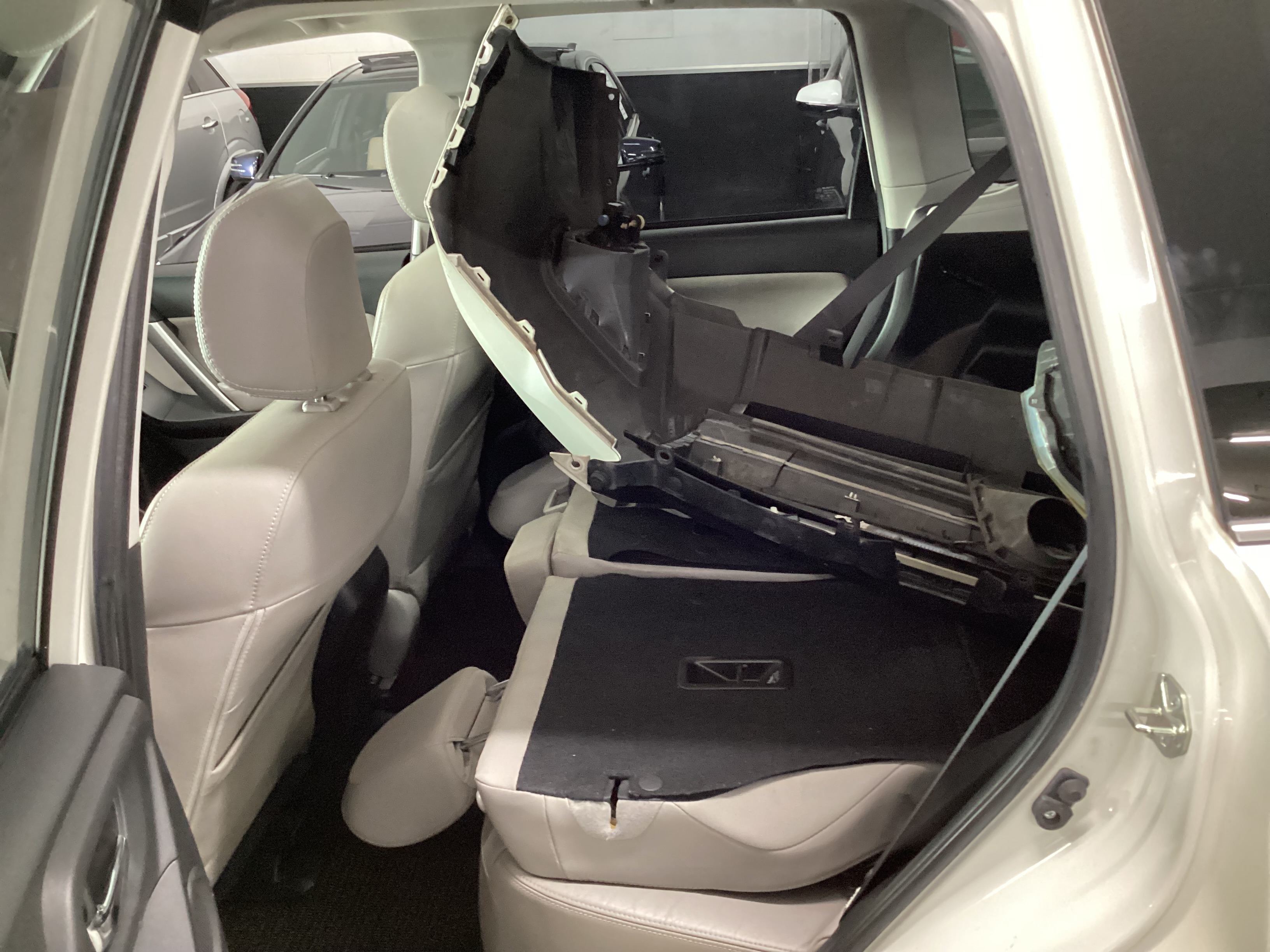 2014 SUBARU Forester Touring AWD - Image 8