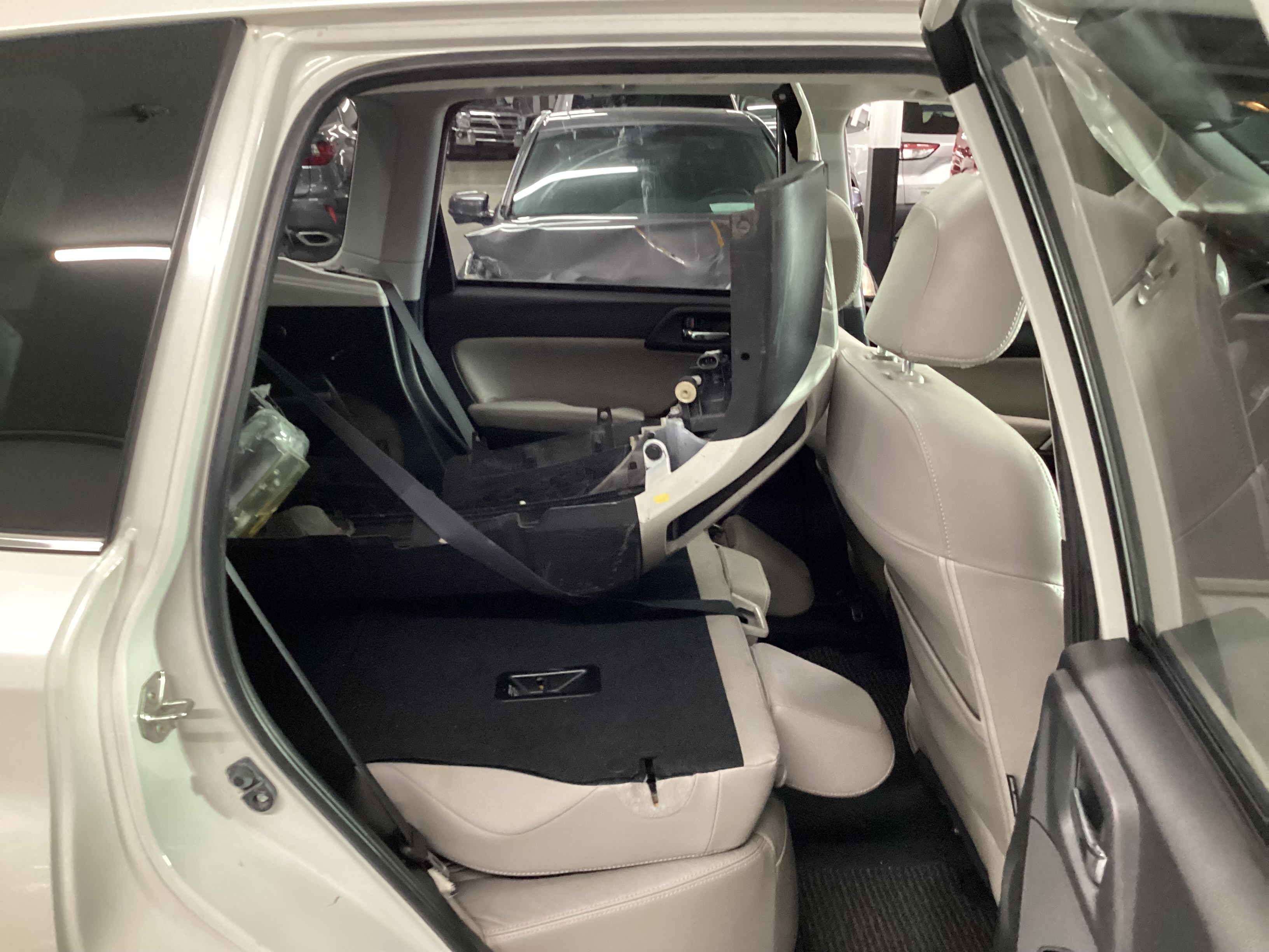 2014 SUBARU Forester Touring AWD - Image 10