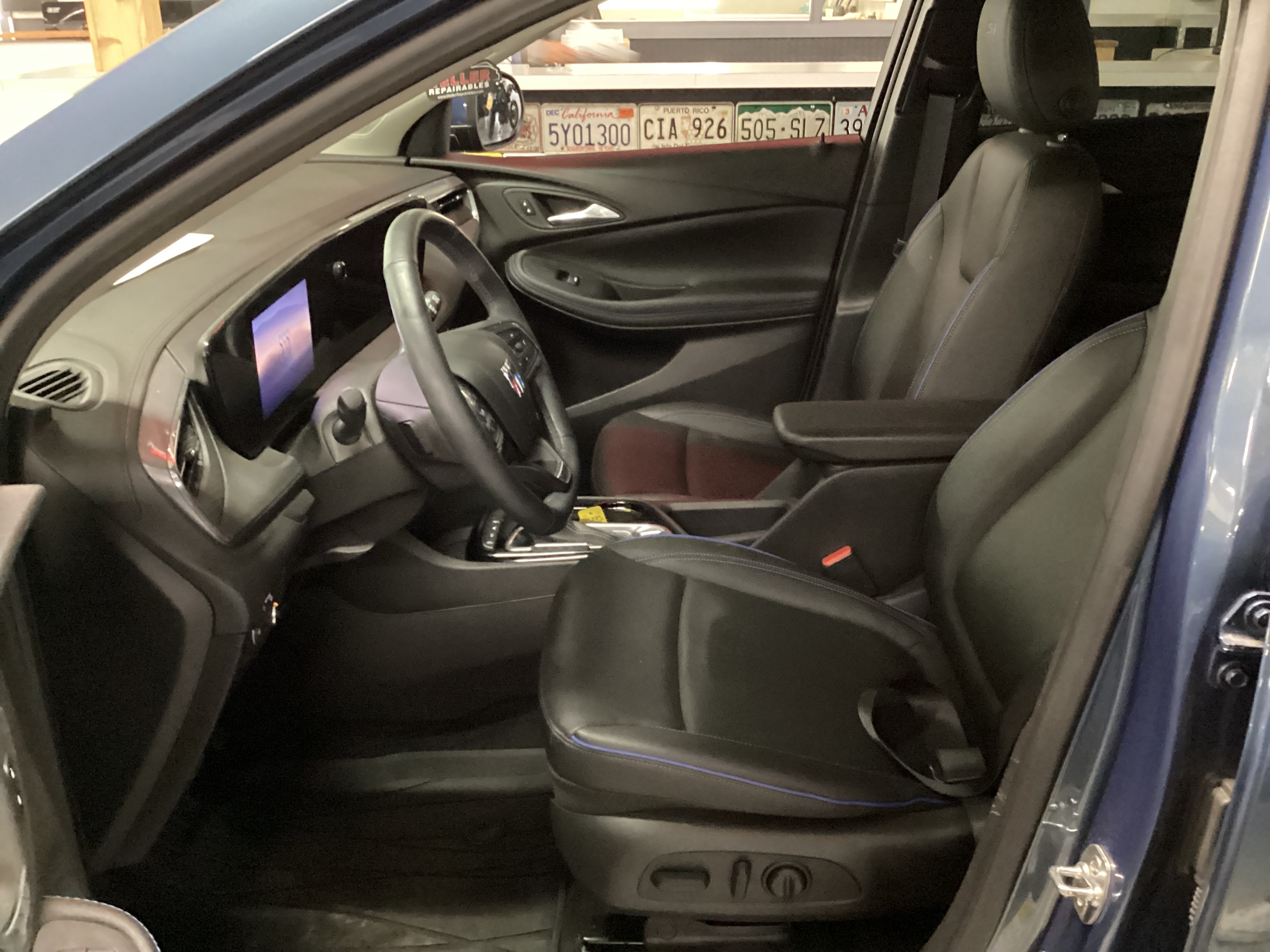 2025 BUICK Encore GX AWD Sport Touring - Image 6