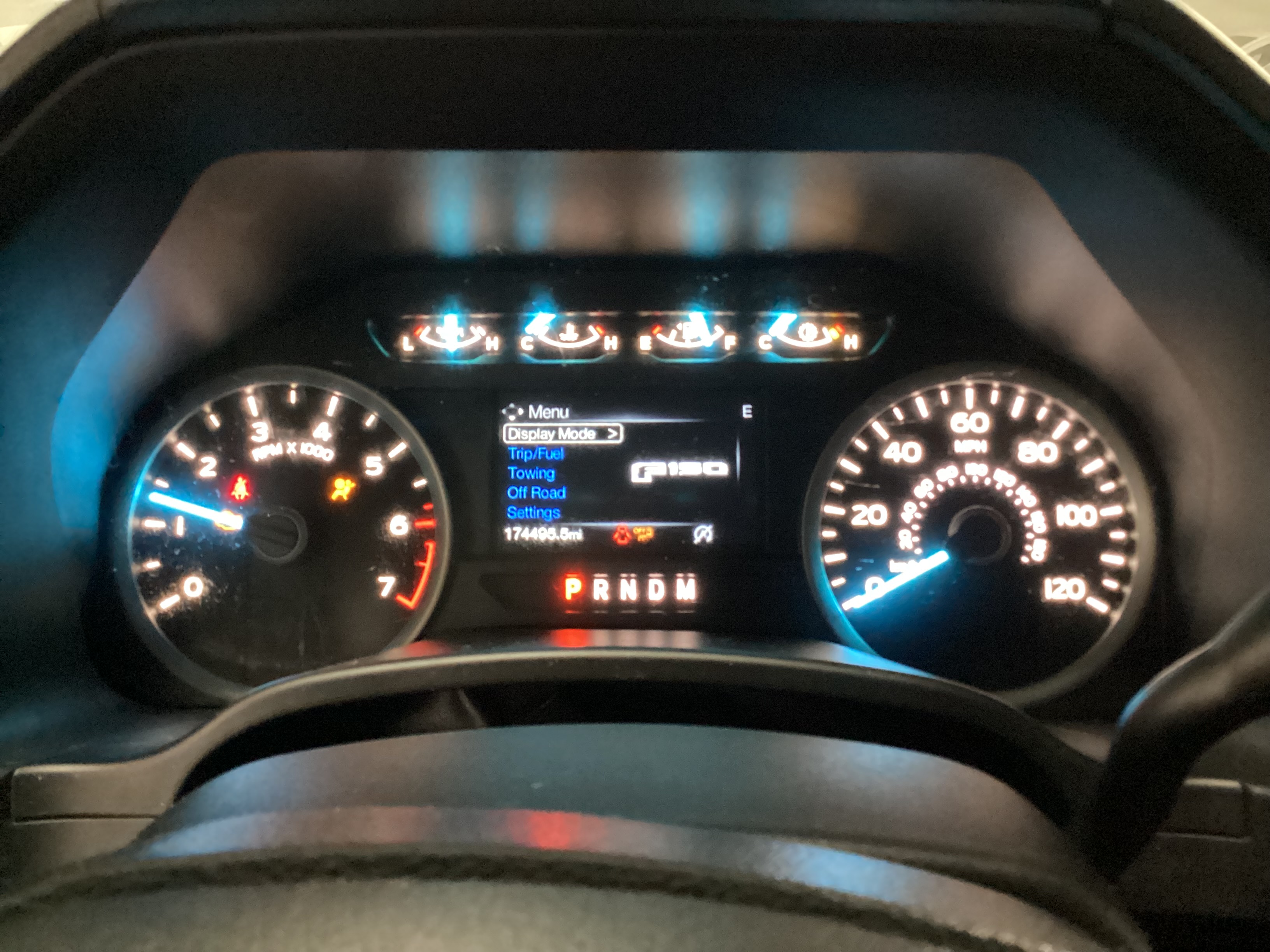 2019 FORD F-150 SuperCrew XLT 4WD - Image 16