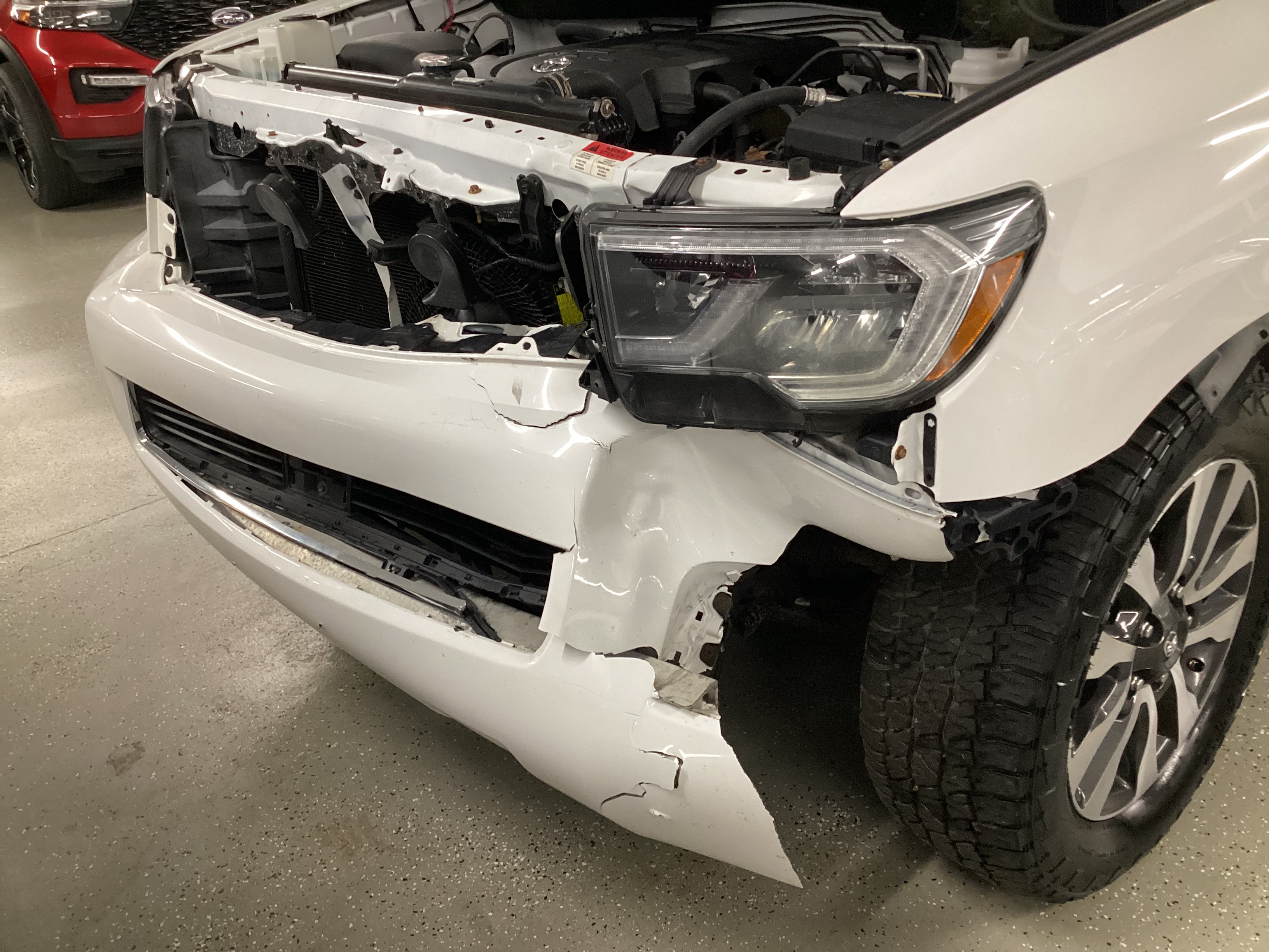 2018 TOYOTA Sequoia Limited 4WD - Image 7