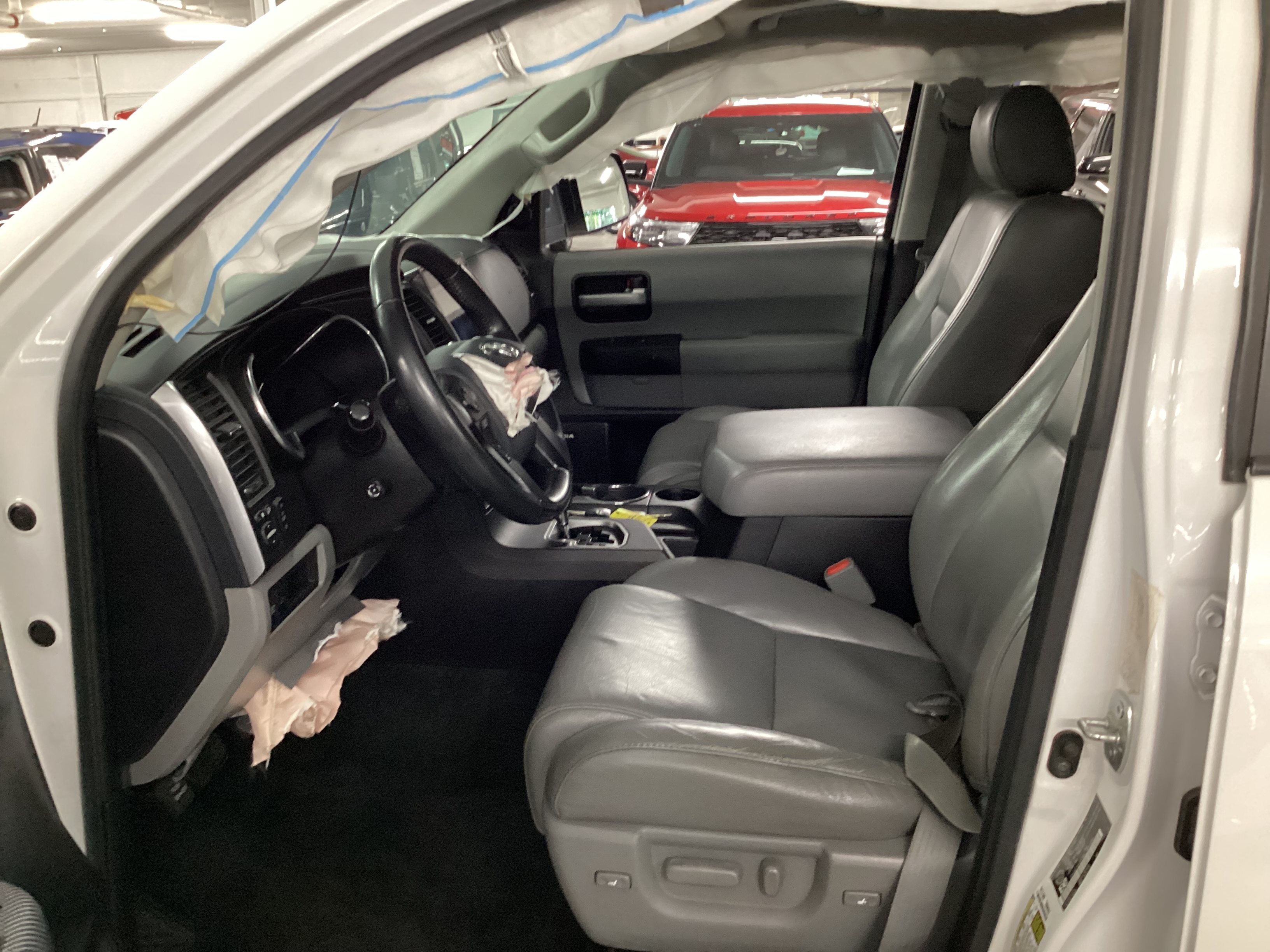 2018 TOYOTA Sequoia Limited 4WD - Image 8