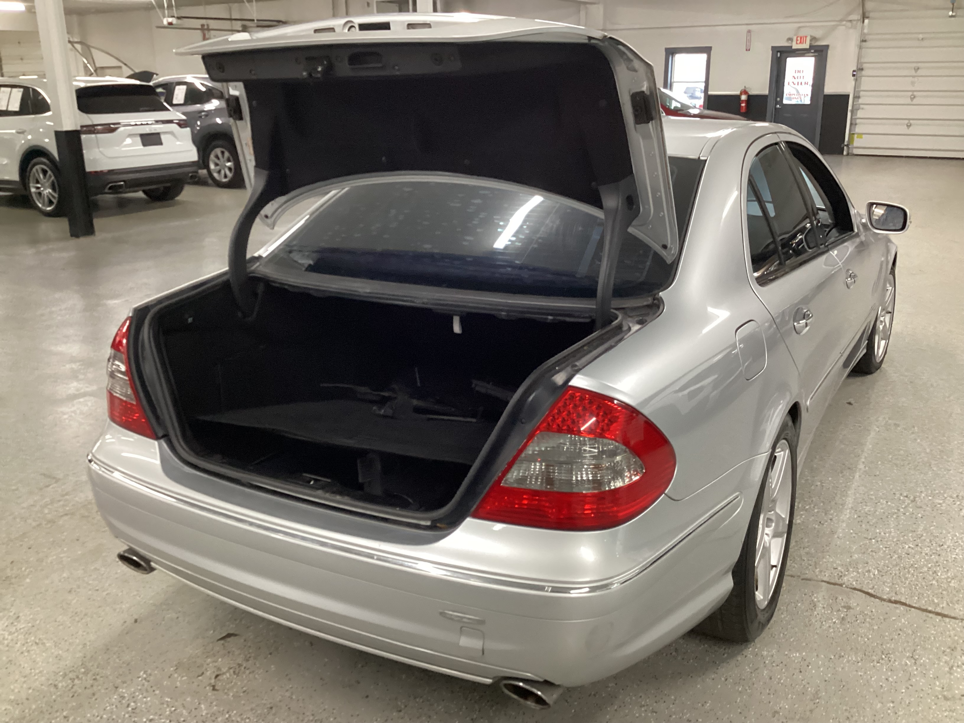 2009 MERCEDES-BENZ E-350 4MATIC - Image 3