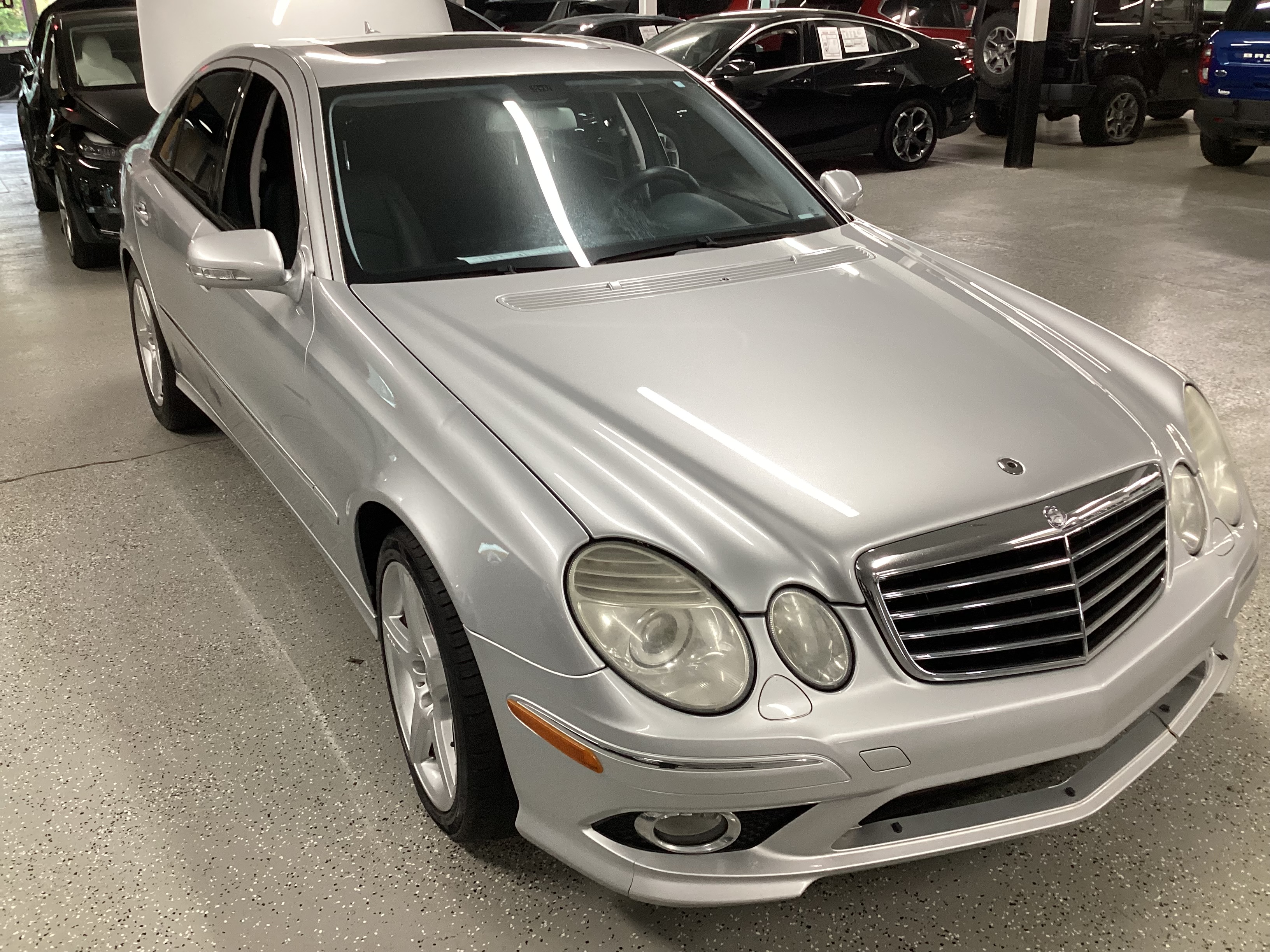 2009 MERCEDES-BENZ E-350 4MATIC - Image 4