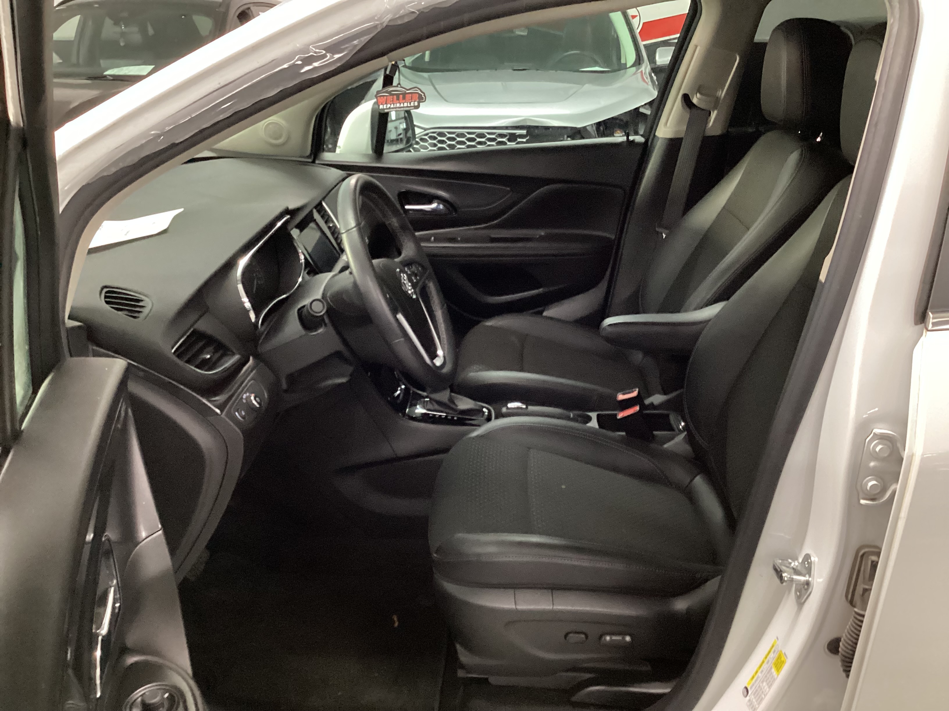 2022 BUICK Encore Preferred AWD - Image 7