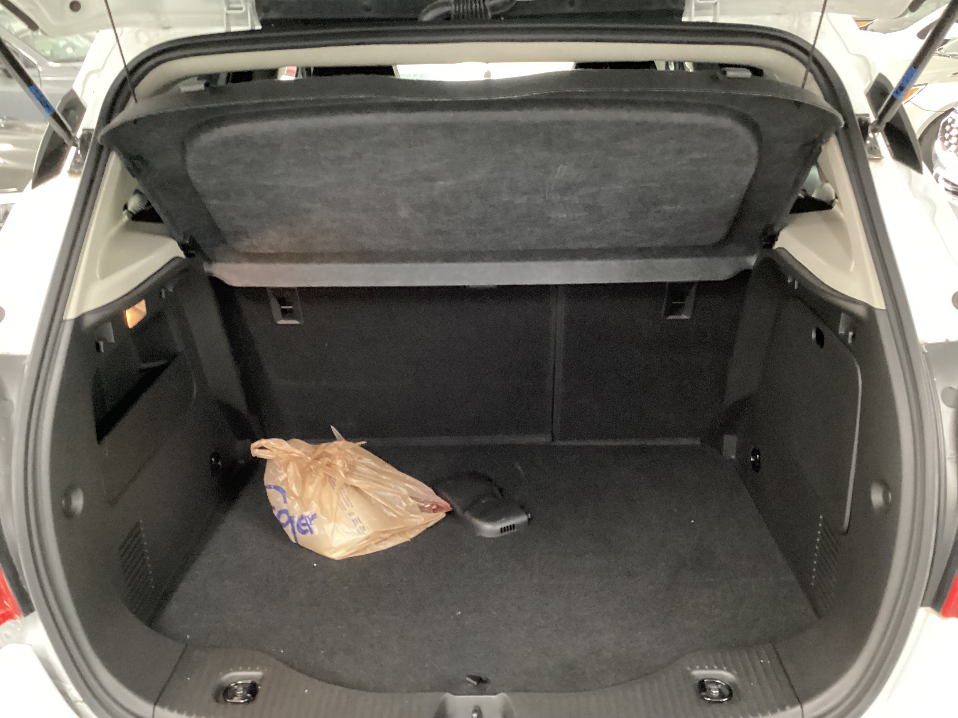 2022 BUICK Encore Preferred AWD - Image 10