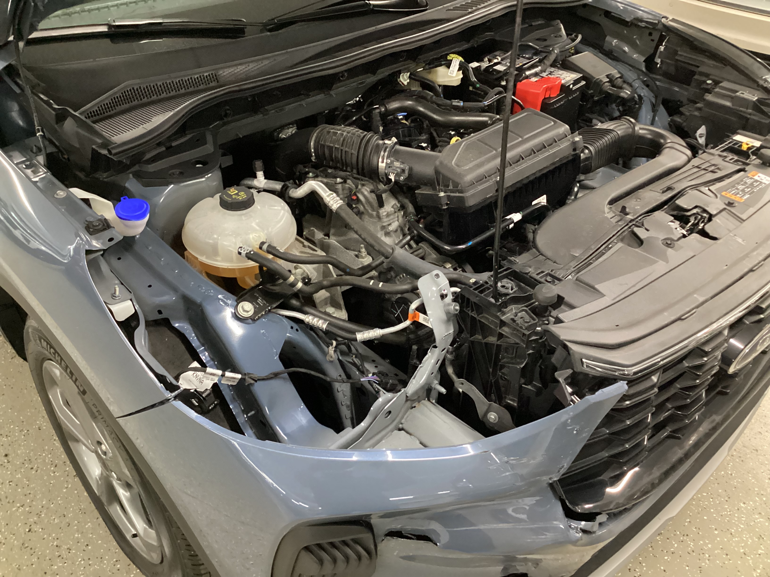 2025 FORD Escape ST Line AWD - Image 7