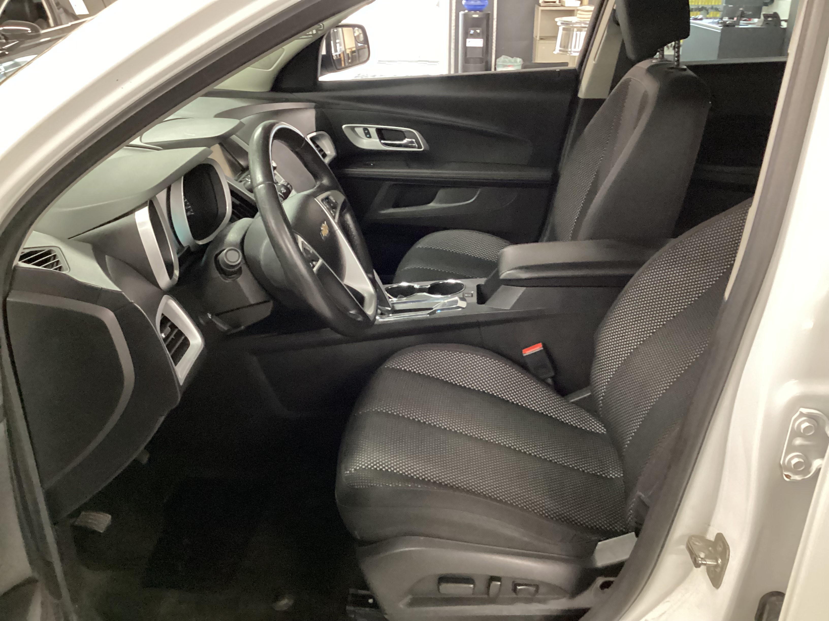 2012 CHEVROLET Equinox 2LT AWD - Image 6