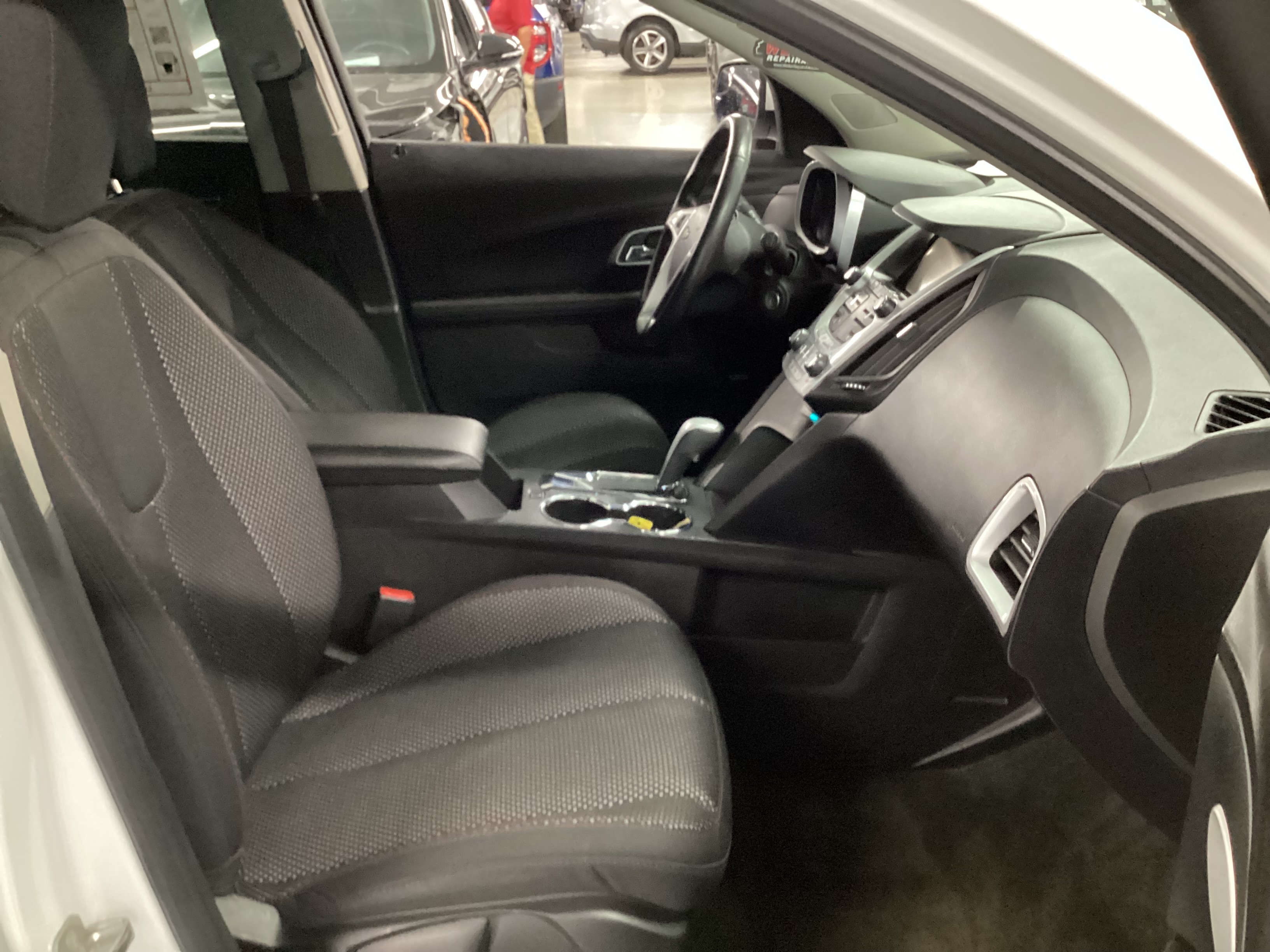 2012 CHEVROLET Equinox 2LT AWD - Image 10