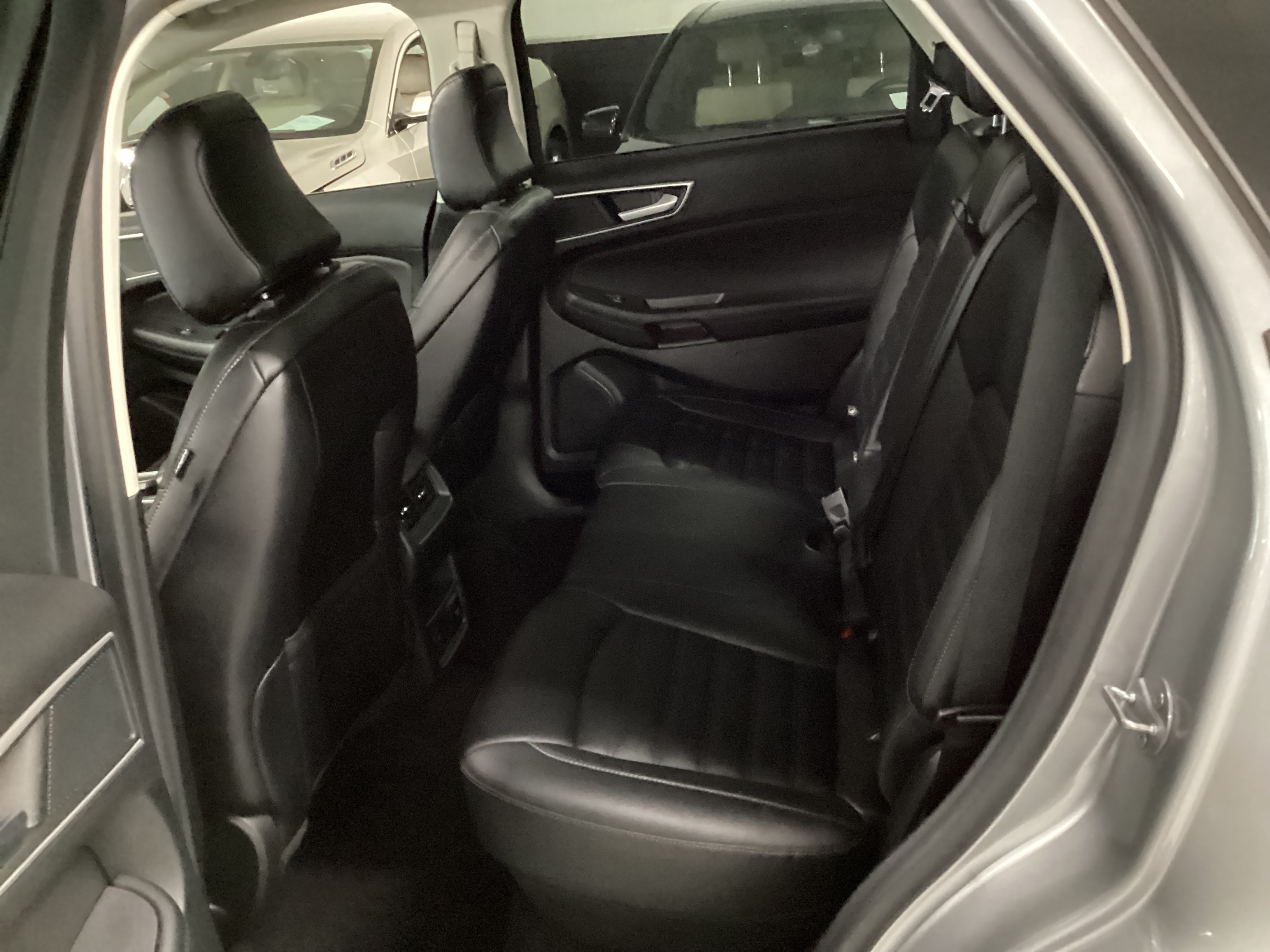 2024 FORD Edge SEL AWD - Image 10