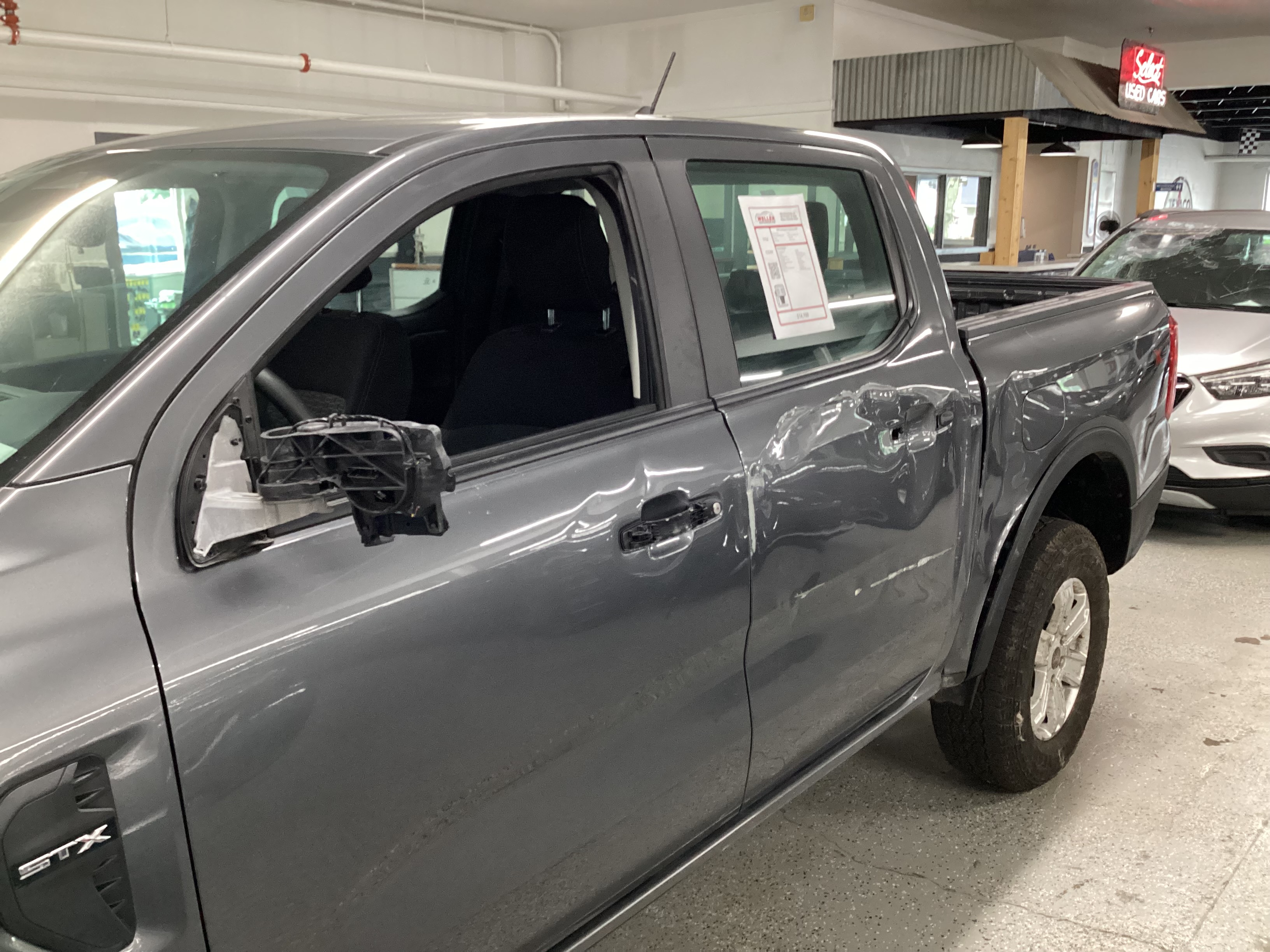 2025 FORD Ranger SuperCrew 4WD XL - Image 6