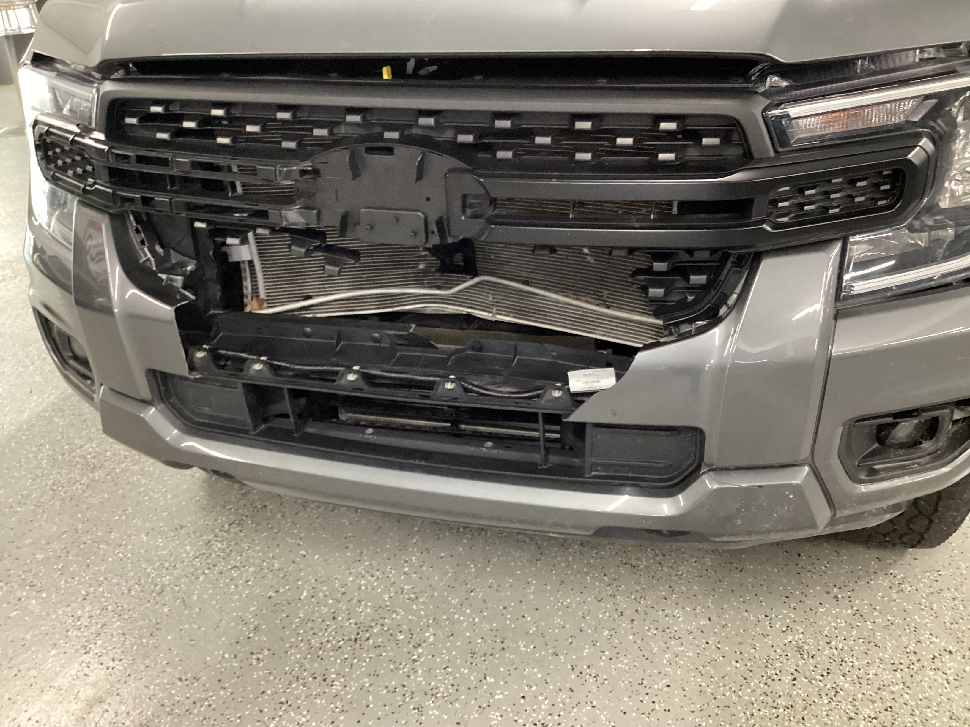 2025 FORD Ranger SuperCrew 4WD XL - Image 7