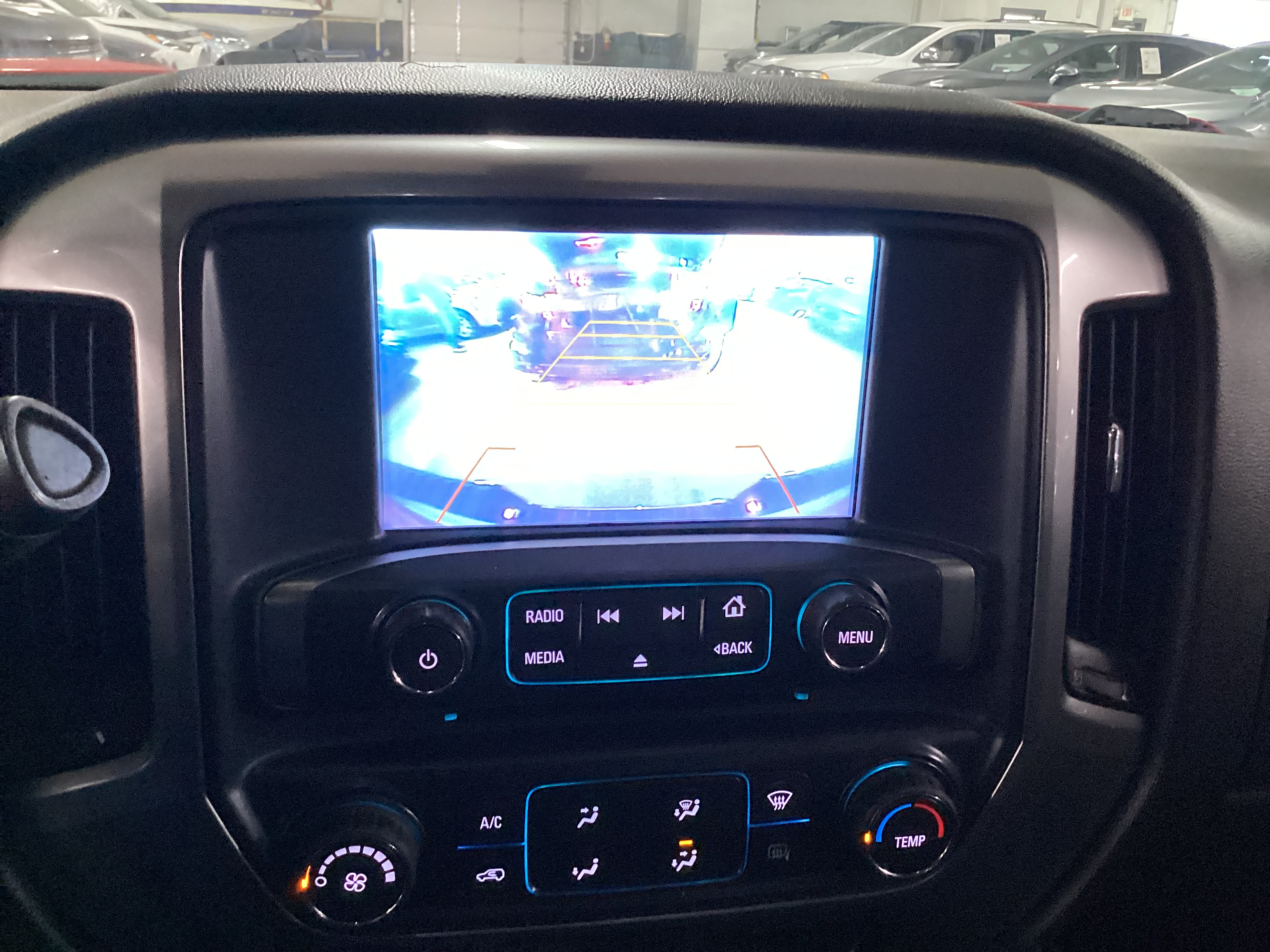 2017 CHEVROLET Silverado 4WD Double Cab LT - Image 15