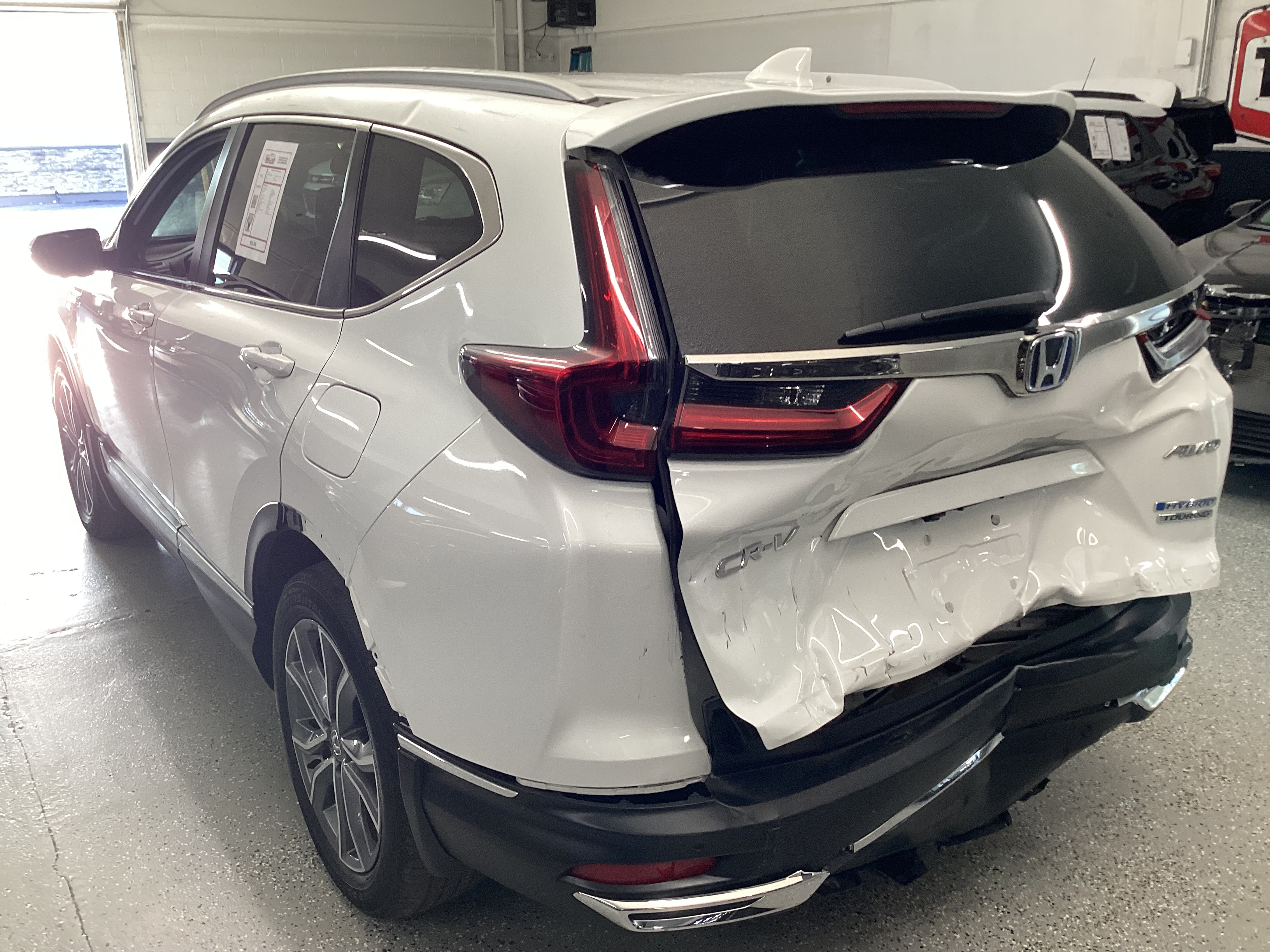 2021 HONDA CR-V Hybrid Touring AWD - Image 2