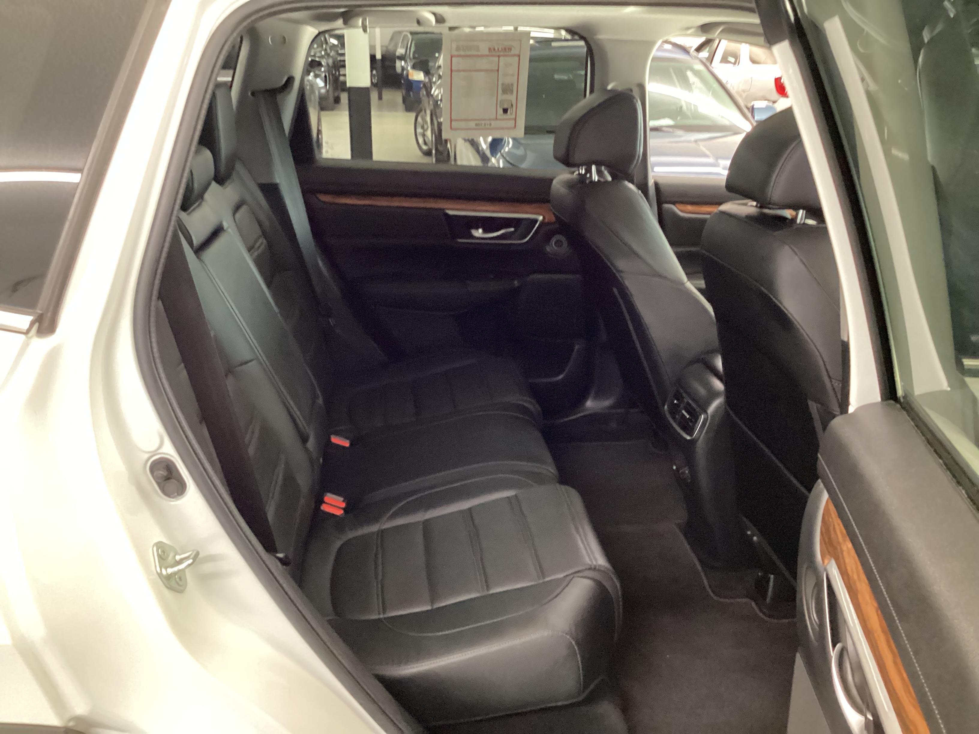 2021 HONDA CR-V Hybrid Touring AWD - Image 10